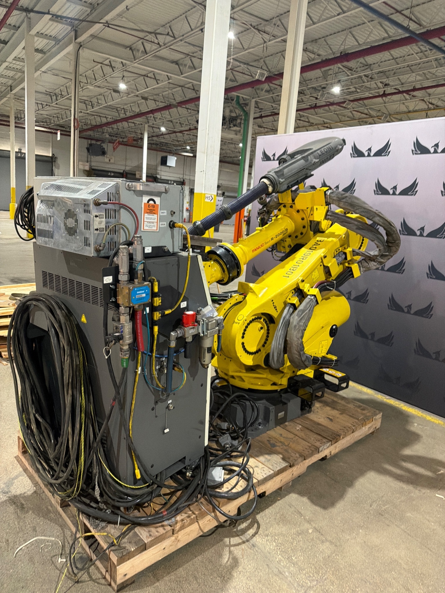 FANUC R‑2000iB/250F Robot w/ R‑30iA Controller & WTC Weld Controls USED 0