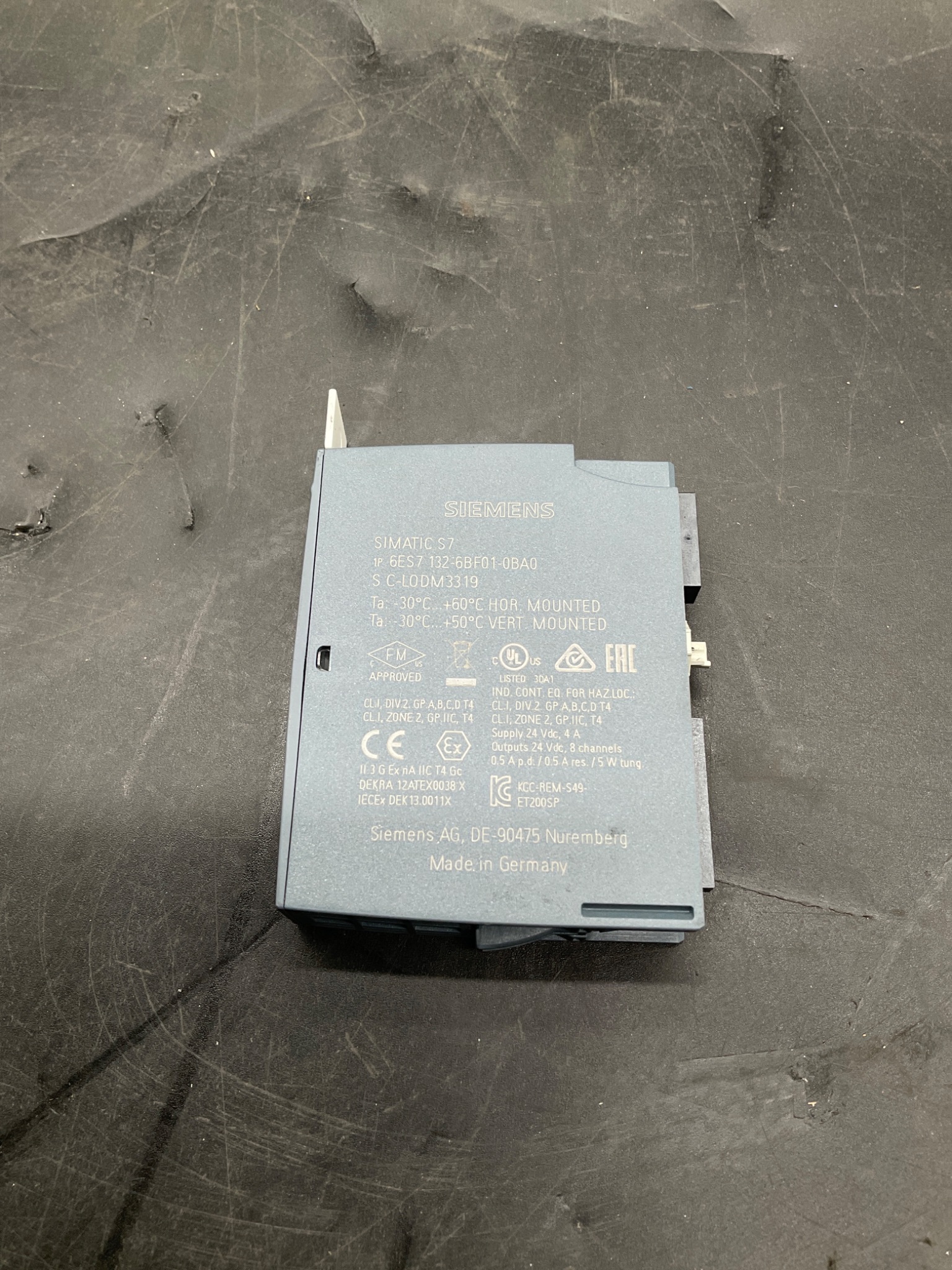 SIEMENS 6ES7 132-6BF01-0BA0 Analog Output Module SIMATIC ET 200SP USED 0