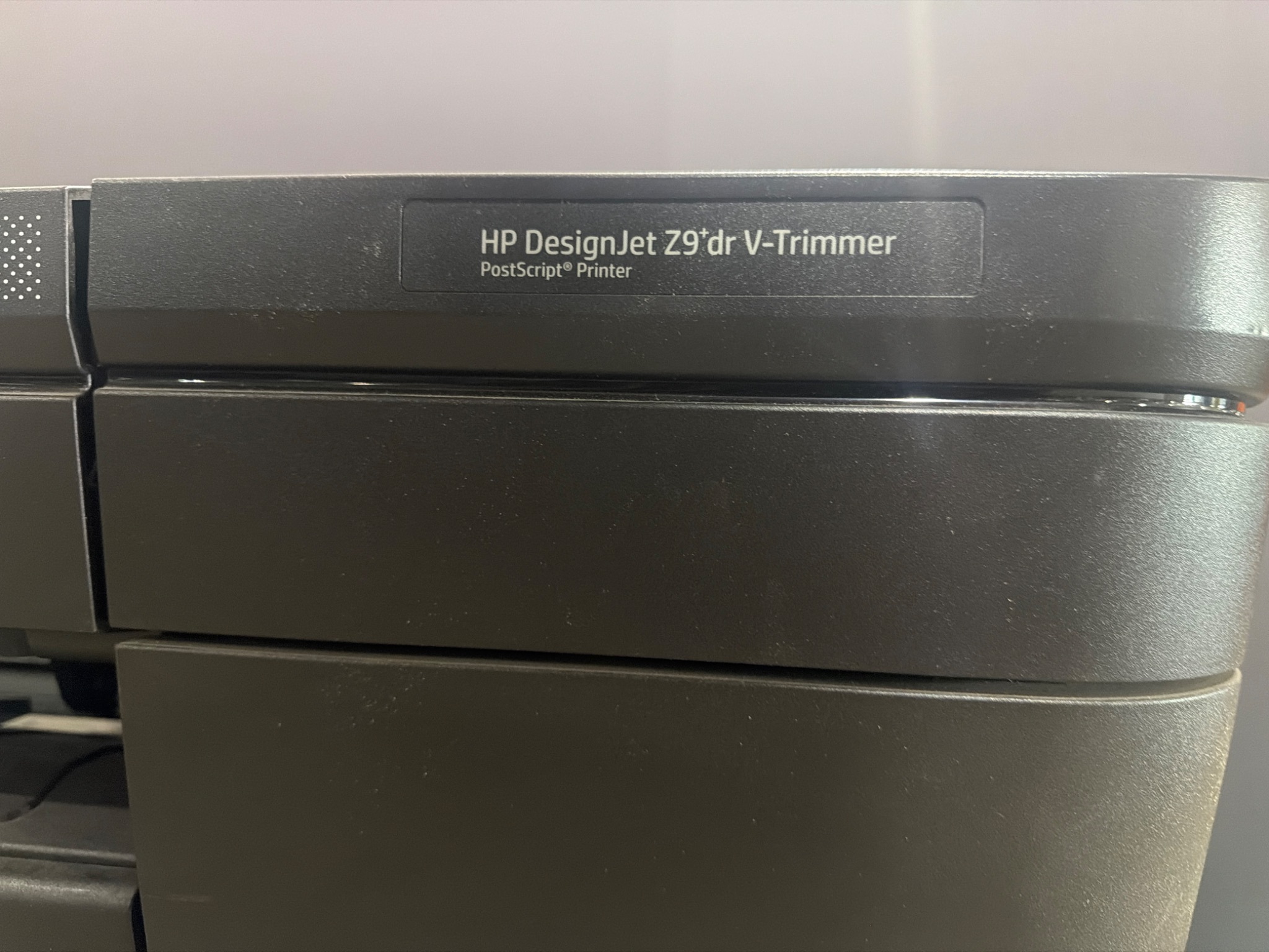 HP X9D24A DesignJet Z9+ dr V-Trimmer PostScript Printer USED 4
