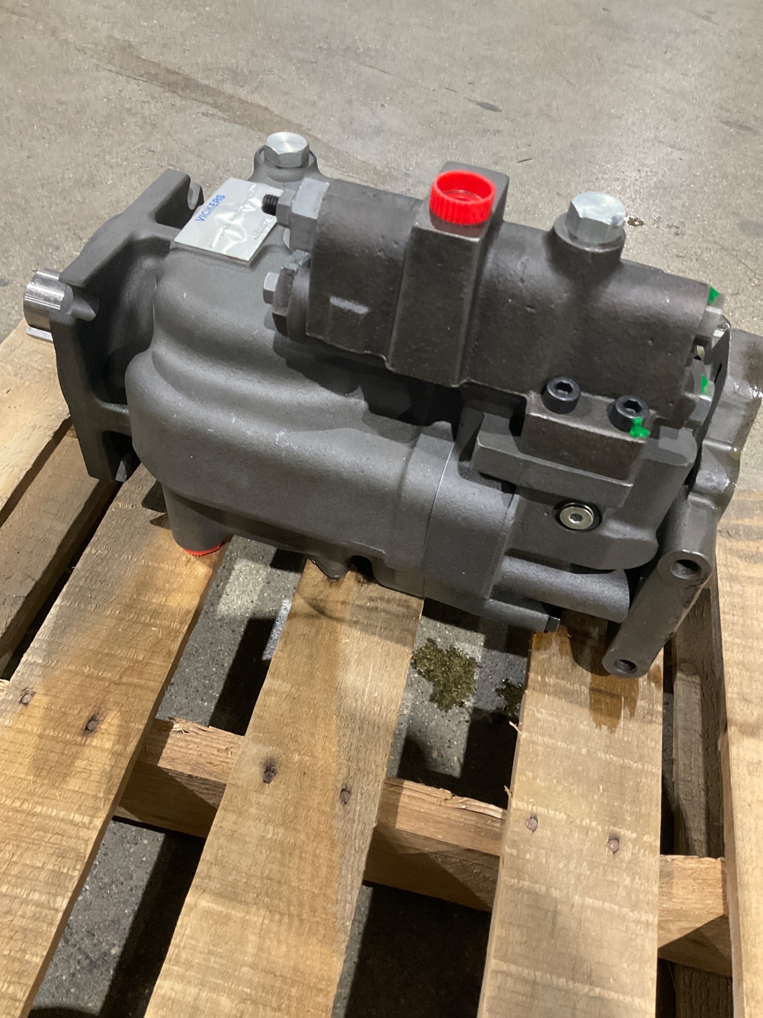 VICKERS PVH74QP-25VS21R HYDRAULIC PISTON PUMP USED/REFURBED 2