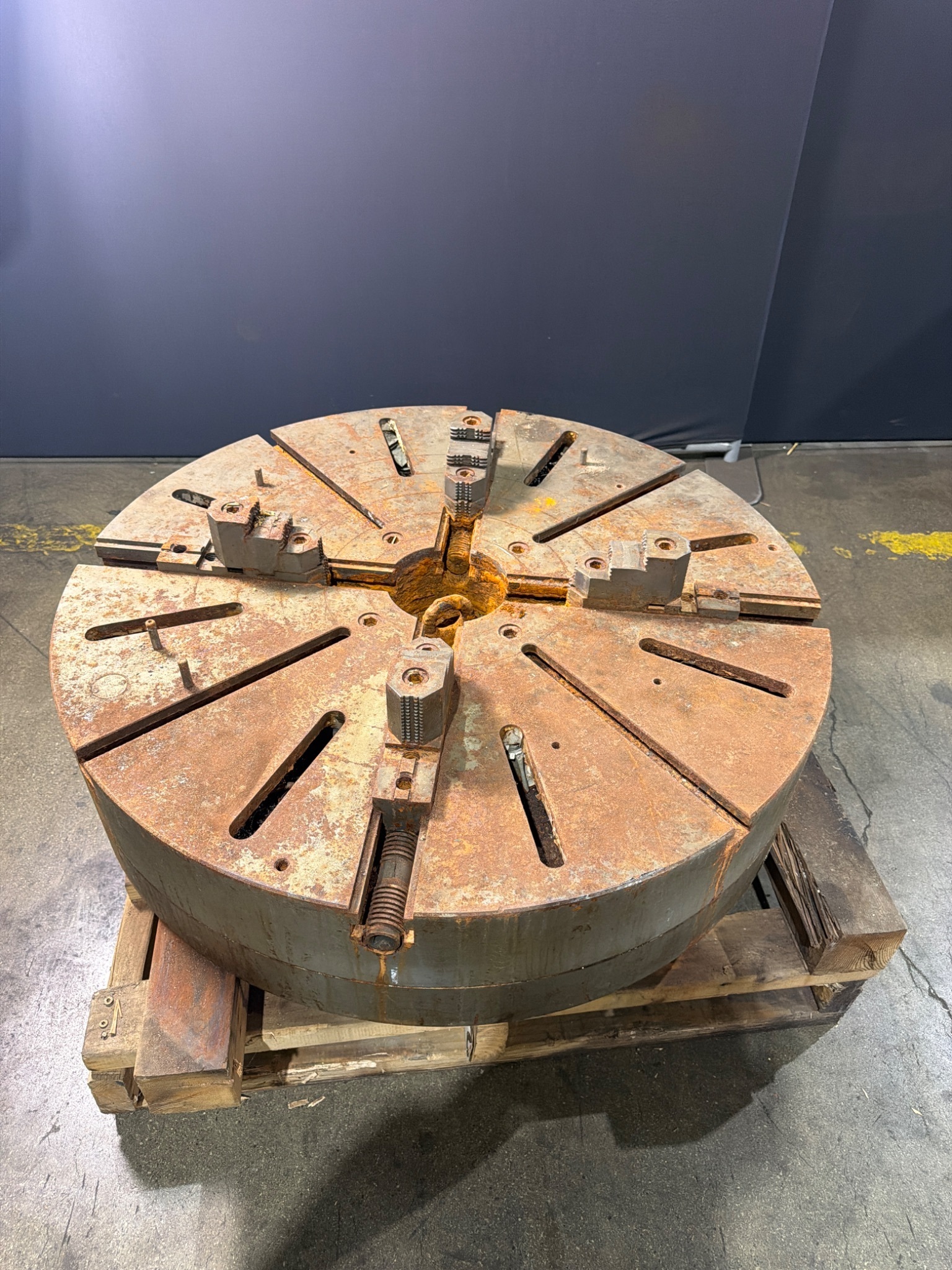 CUSHMAN CHUCK CO 362146CA11 4 Jaw Independent Lathe Chuck USED 0