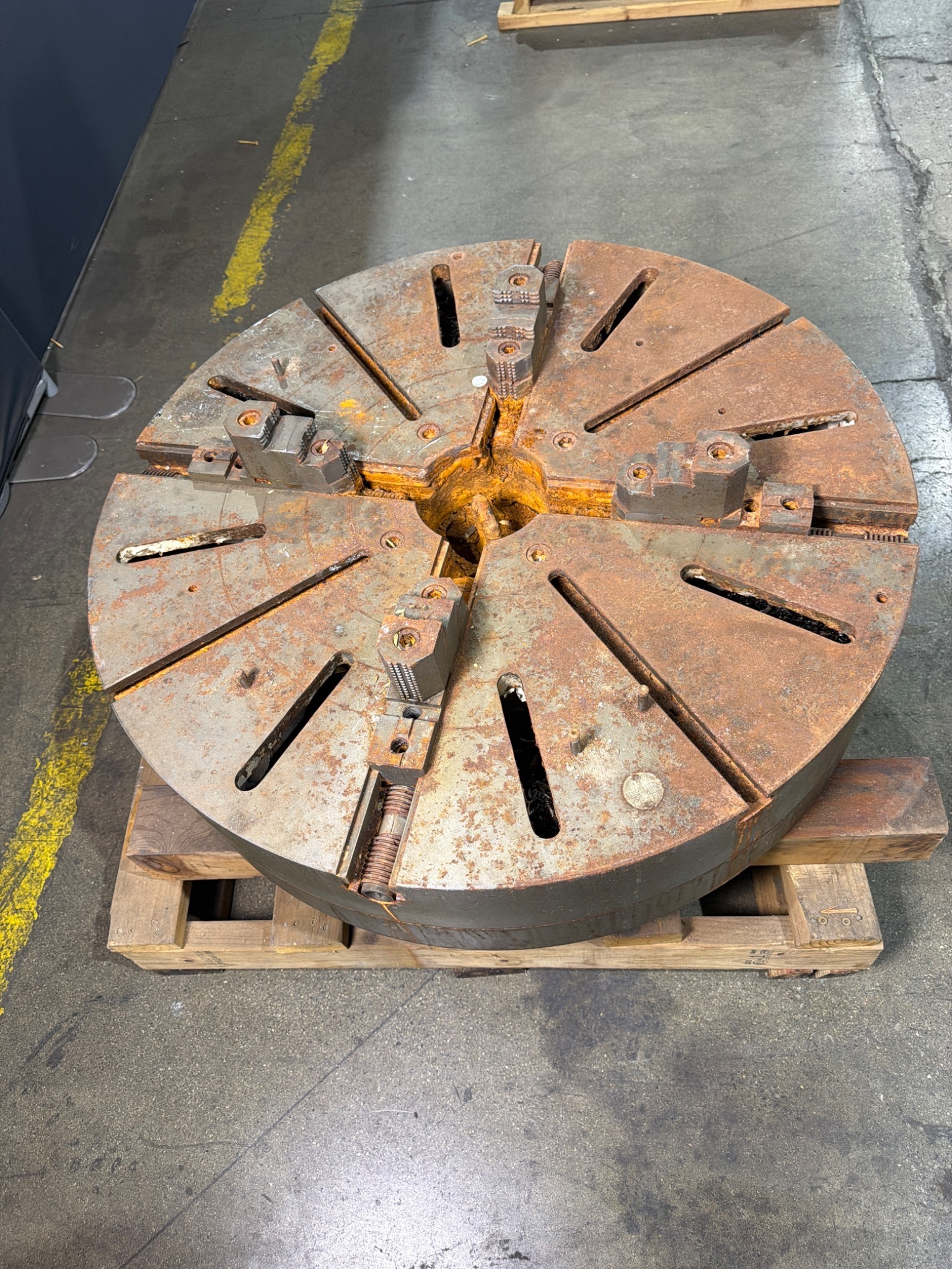 CUSHMAN CHUCK CO 362146CA11 4 Jaw Independent Lathe Chuck USED 1