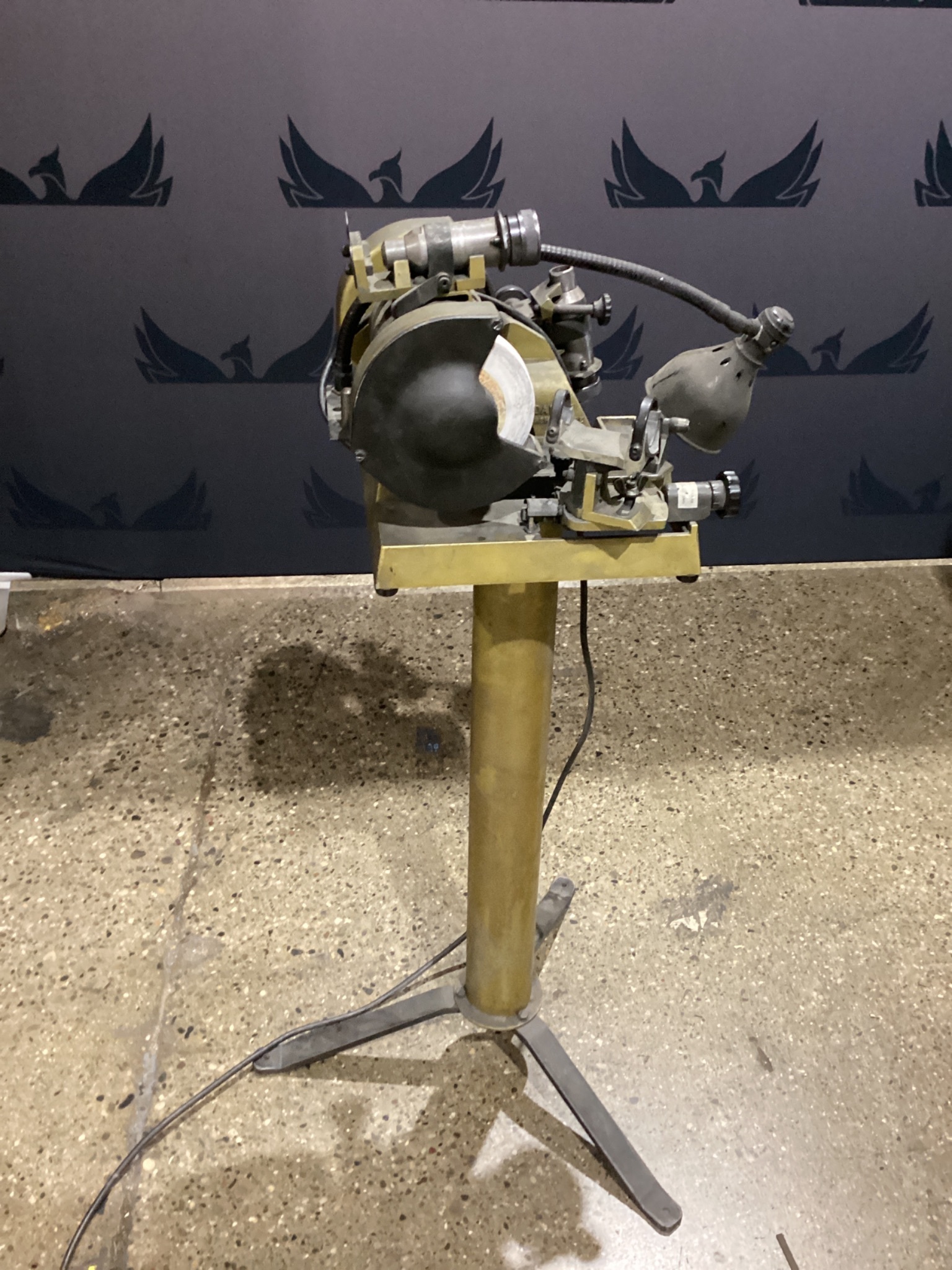 DAREX Drill Bit Sharpener with Adjustable Arm & Lamp USED 0