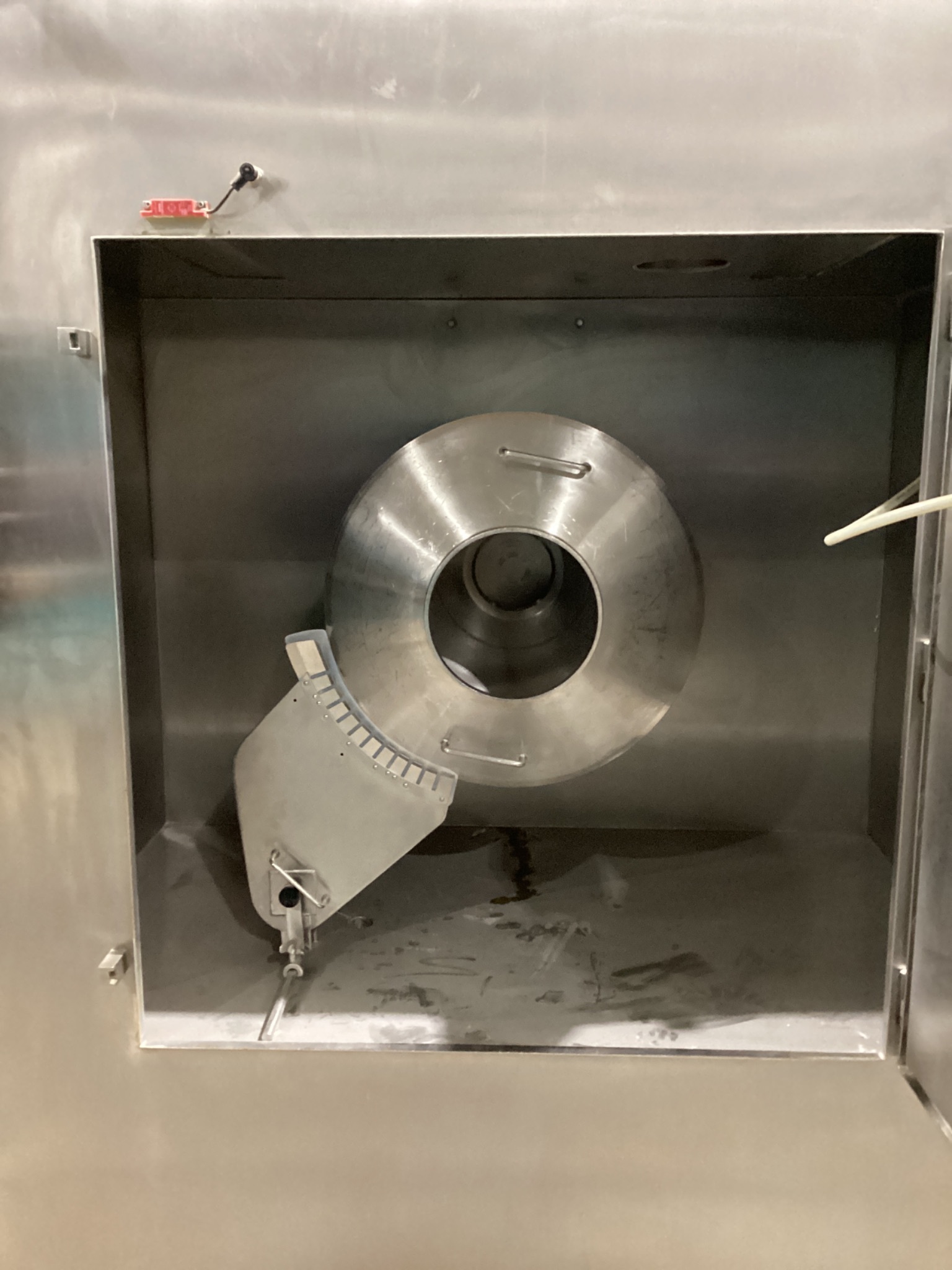 1999 THOMAS ENGINEERING 36" COMPULAB 2 COATING PAN USED 8