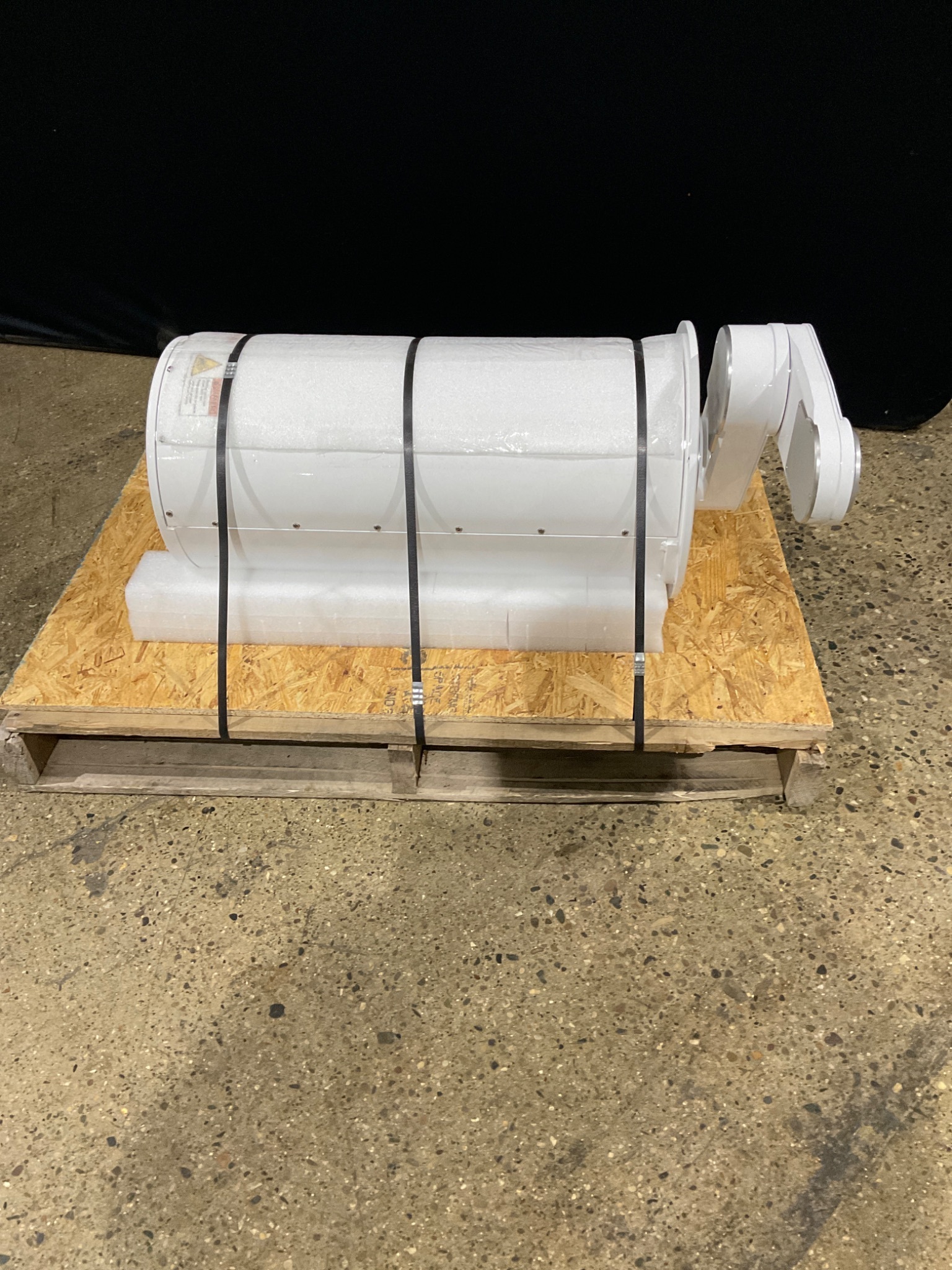 Innovative Robotics IR820C SCARA Robot - NEW 5