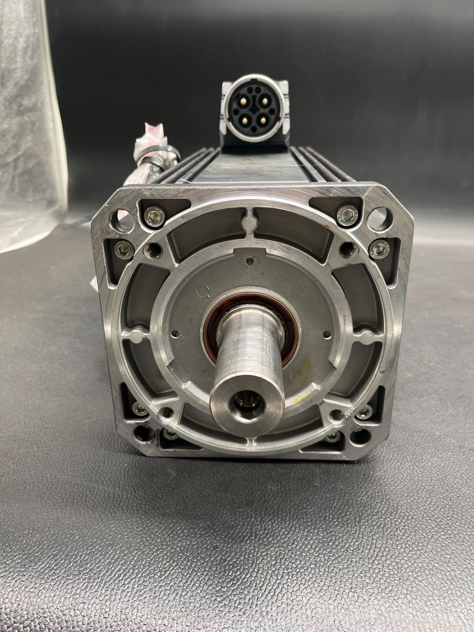 REXROTH MSK101D‑0300‑NN‑M1‑AG2‑NNNN 3‑Phase Synchronous PM‑Motor - USED 1