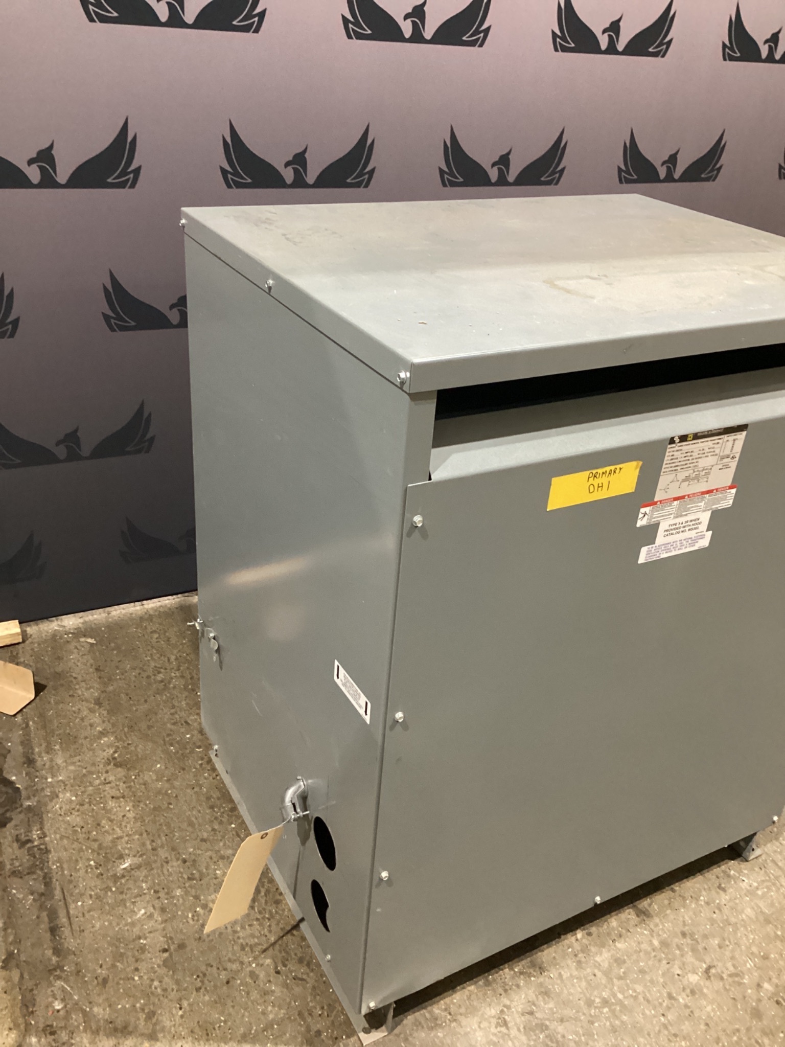 SQUARE D 3000T3H 300kVA Dry-Type Transformer 3PH 480V - 208Y/120V - USED 2