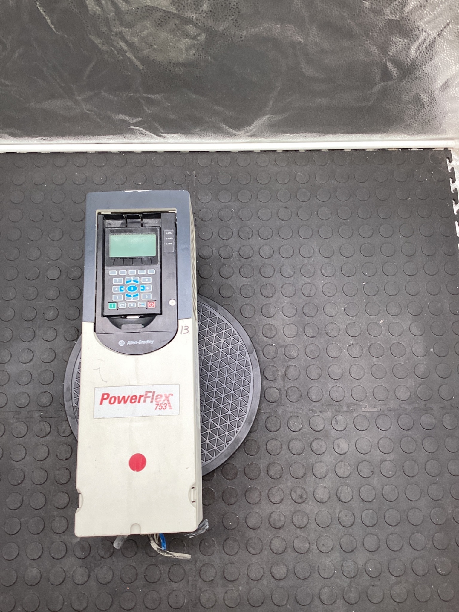 ALLEN-BRADLEY 20F11ND3P4AA0NNNNN PowerFlex 753 AC Drive - USED 0