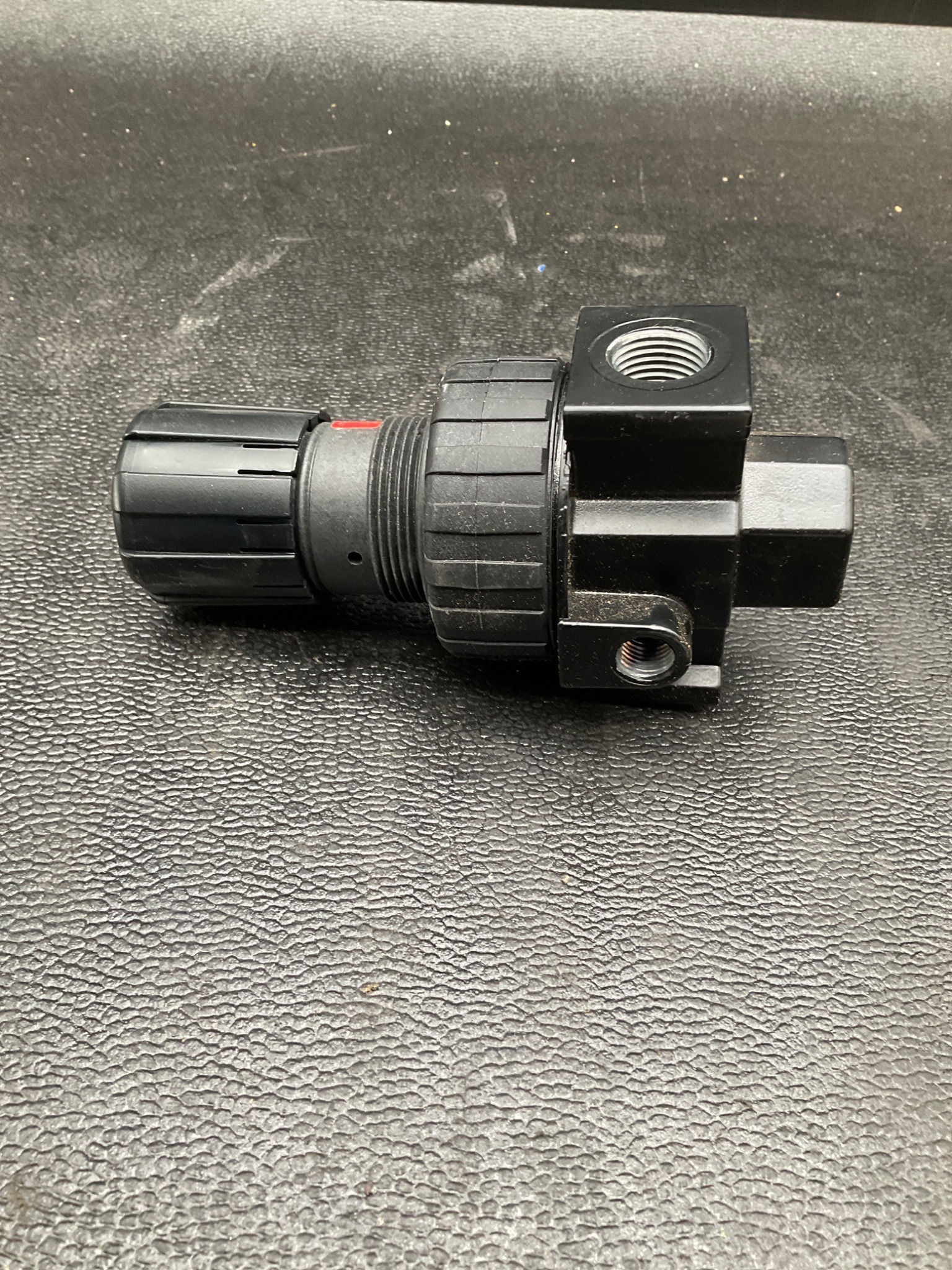 PARKER 07R313AC Pneumatic Air Pressure Regulator 1/2" NPT 250 PSI NEW 4