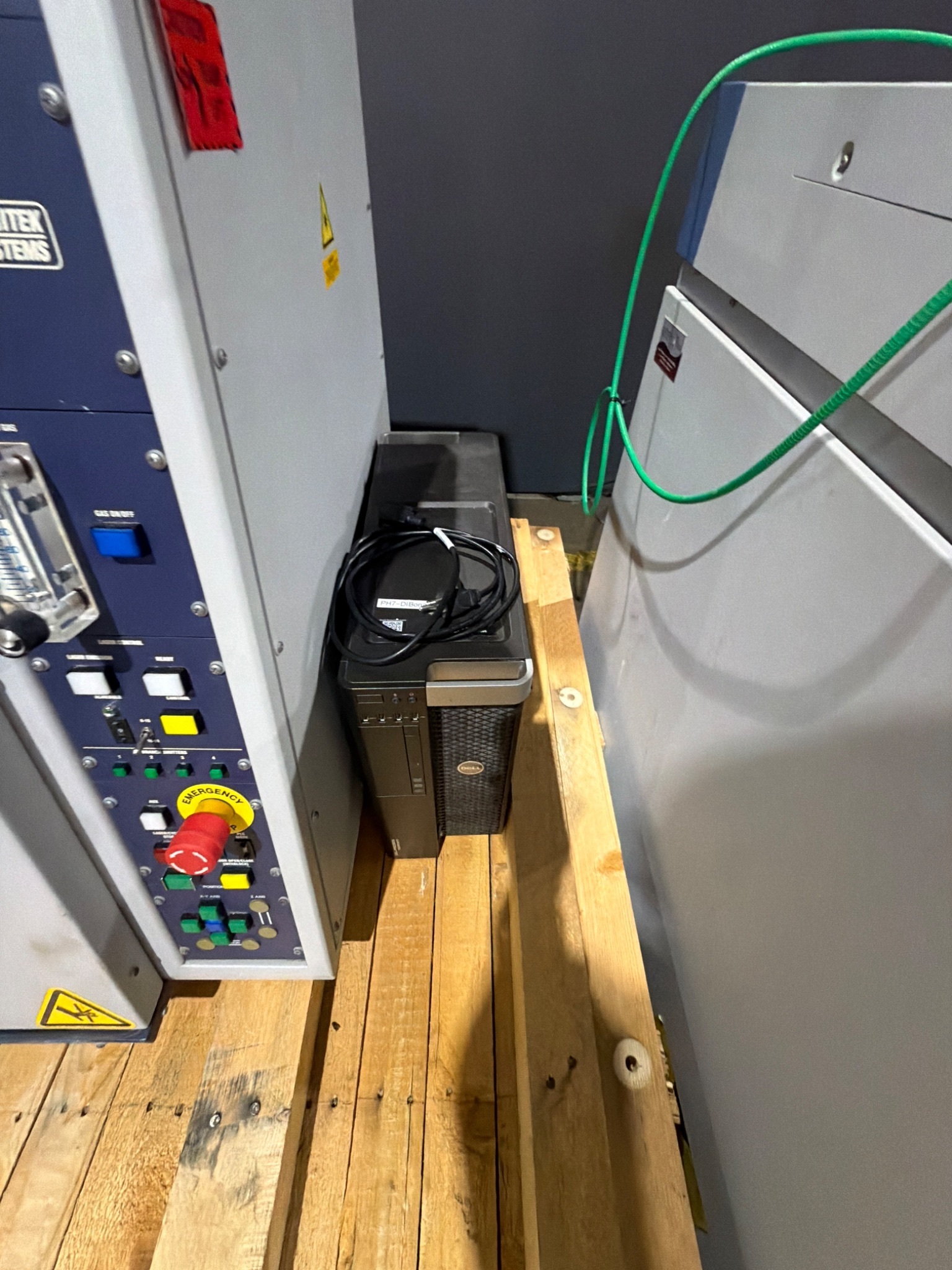 MIYACHI UNITEK LW150A Laser Welding System USED 8