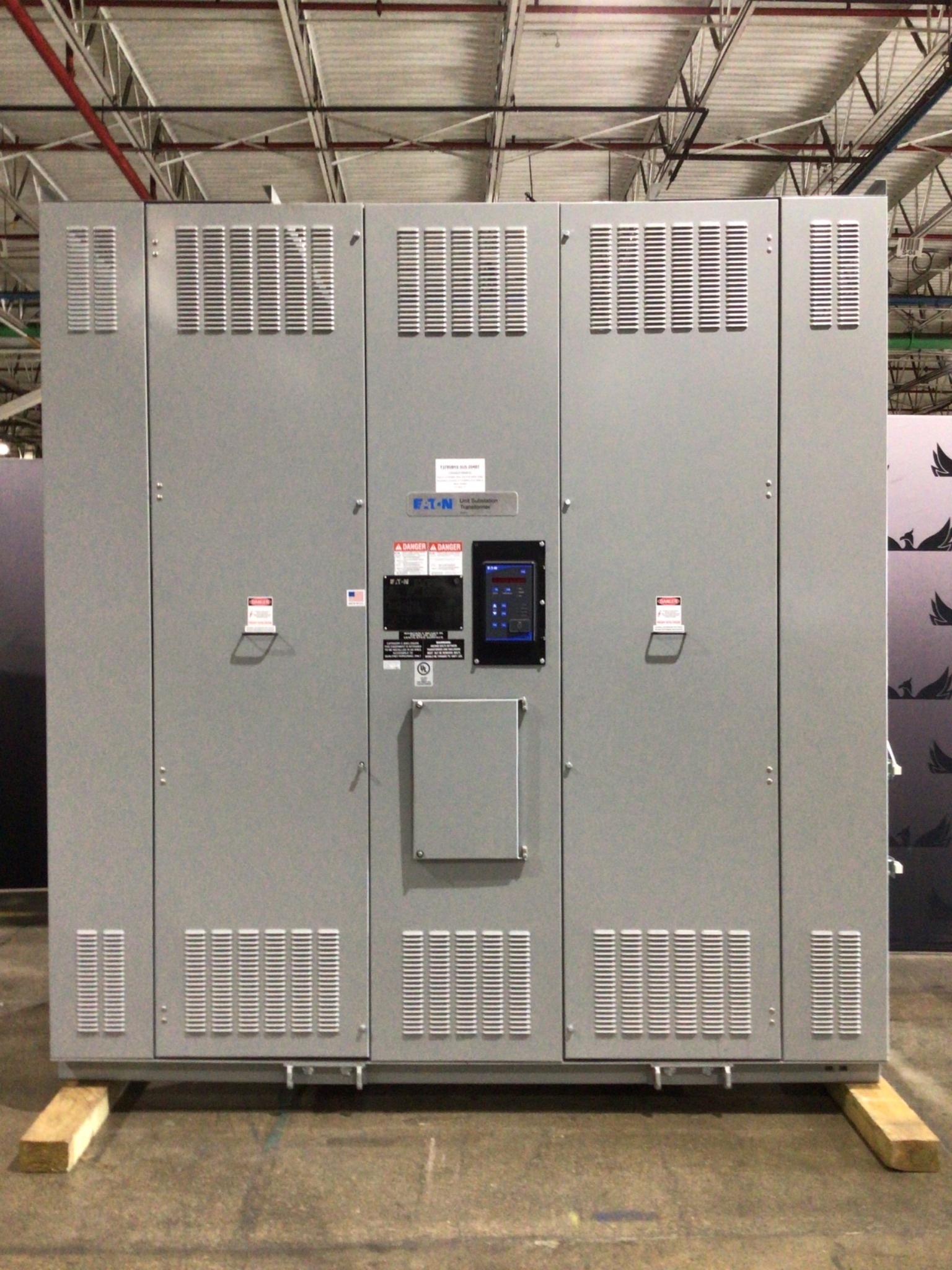 EATON 478C642H31 1250/1667 KVA 24.9kV-208Y/120V Unit Substation Transformer NEW 0