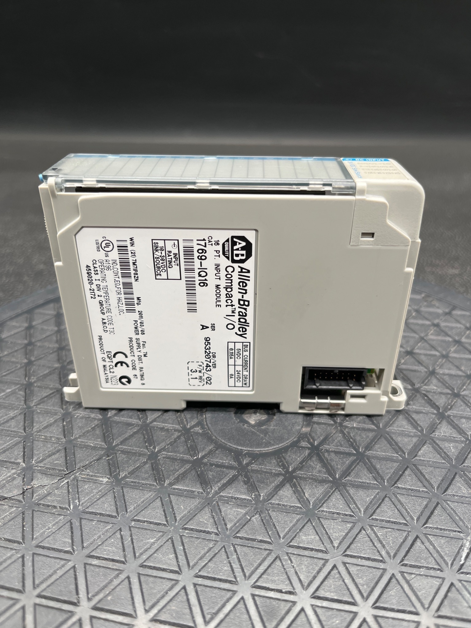 ALLEN-BRADLEY 1769-IQ16 Series A Compact I/O Input Module USED 1