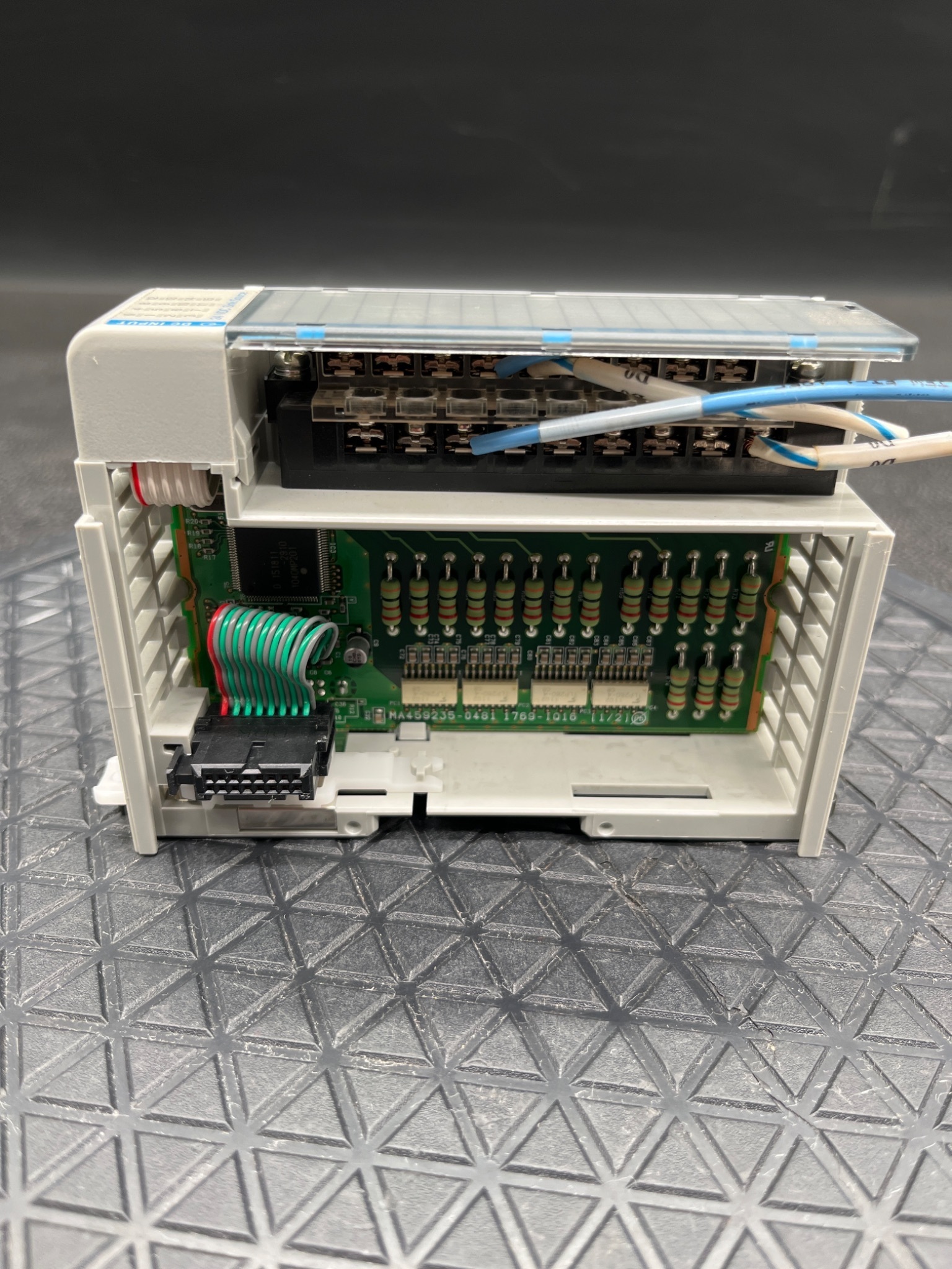 ALLEN-BRADLEY 1769-IQ16 Series A Compact I/O Input Module USED 3
