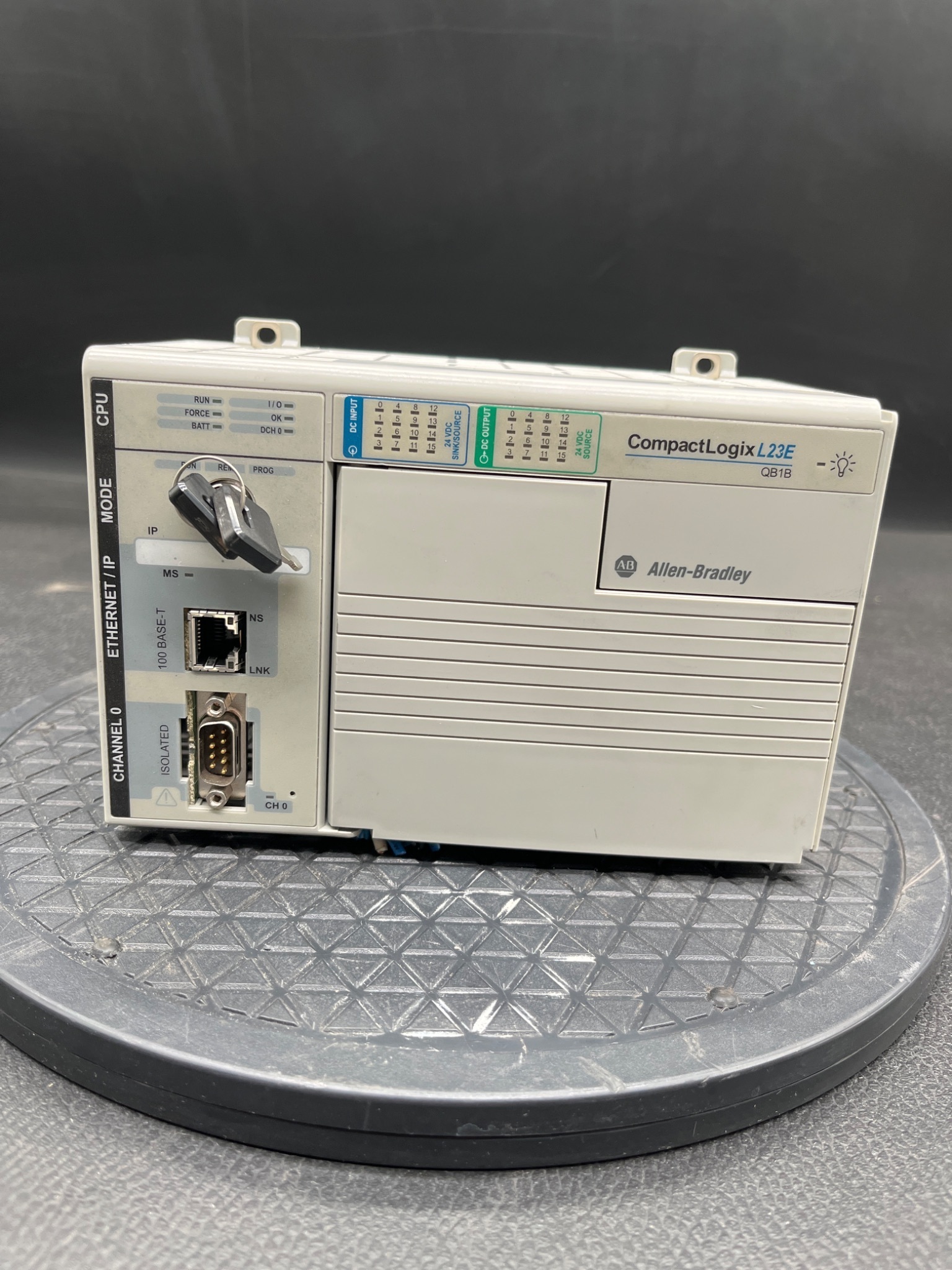 ALLEN-BRADLEY 1769-L23E-QB1B CompactLogix L23E Packaged Controller USED 0