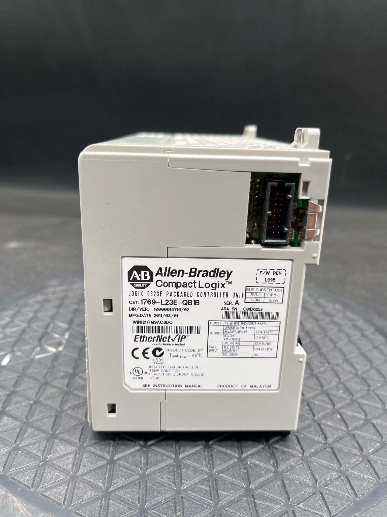 ALLEN-BRADLEY 1769-L23E-QB1B CompactLogix L23E Packaged Controller USED 1