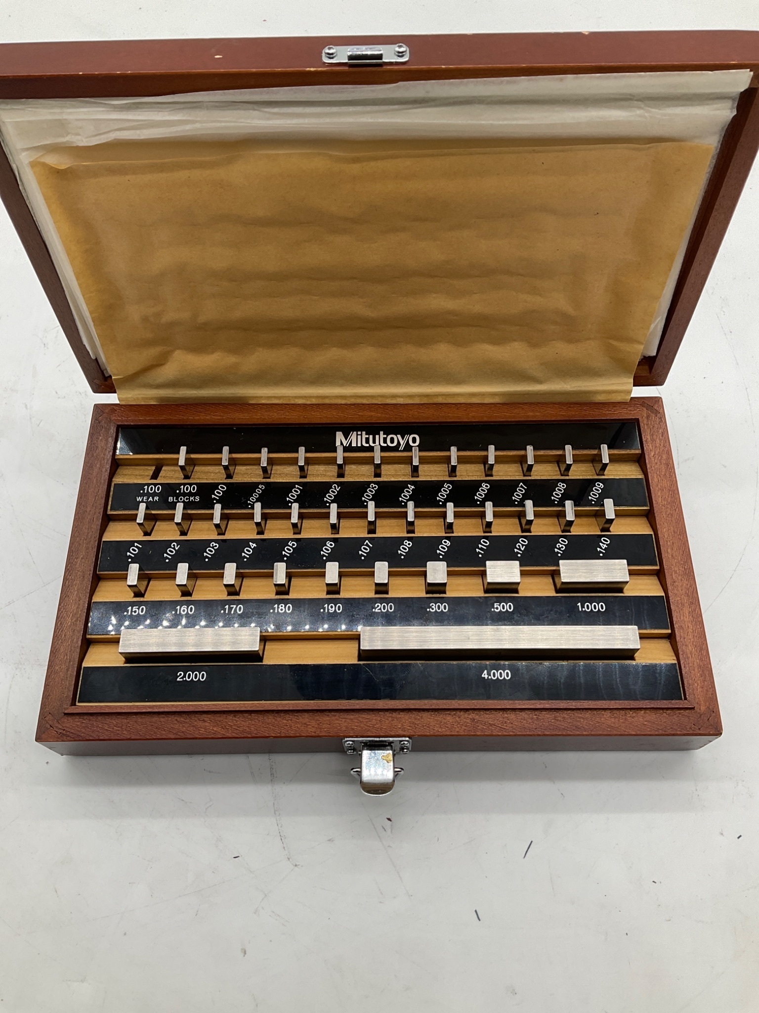 MITUTOYO 516-915-22 Grade B Gauge Block Set USED 2