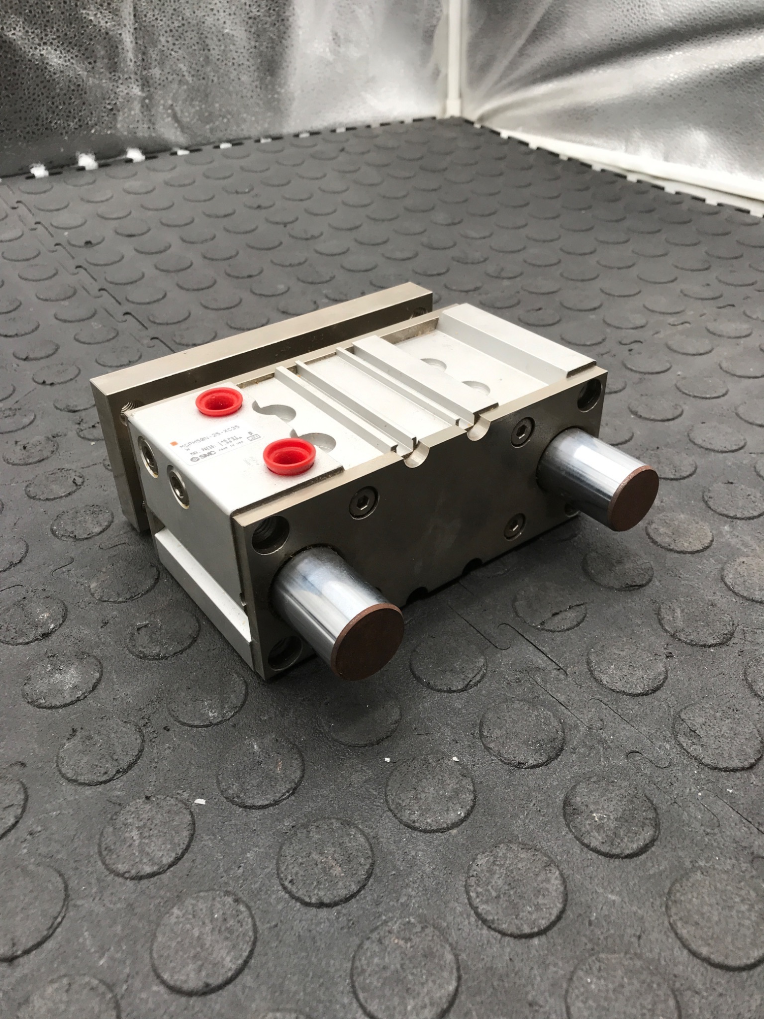 SMC PNEUMATICS MGPM50N‑25‑XC35W Compact Guided Air Cylinder USED 2