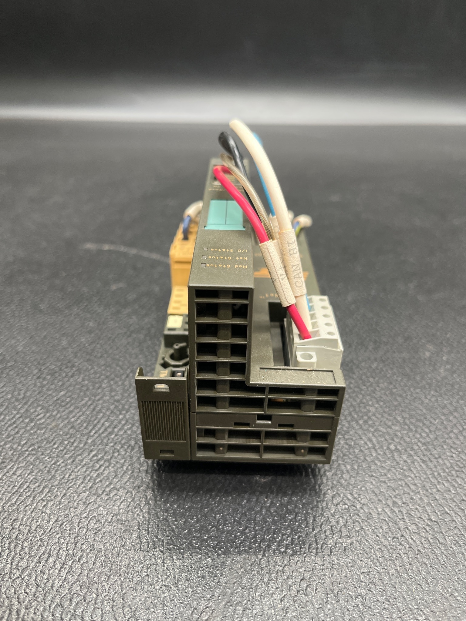 SST 5136-DNS-200S DeviceNet Interface Module USED 2