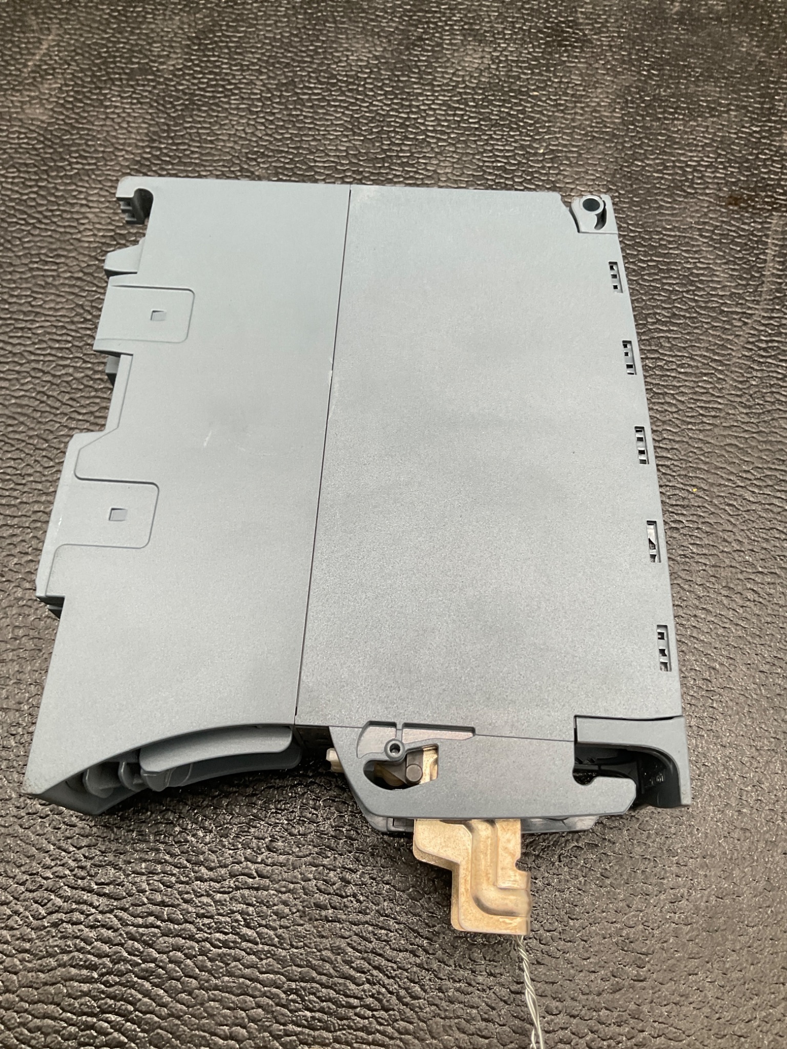 SIEMENS 6ES7 553-1AA00-0AB0 SIMATIC S7-1500 Digital Output Module USED 3
