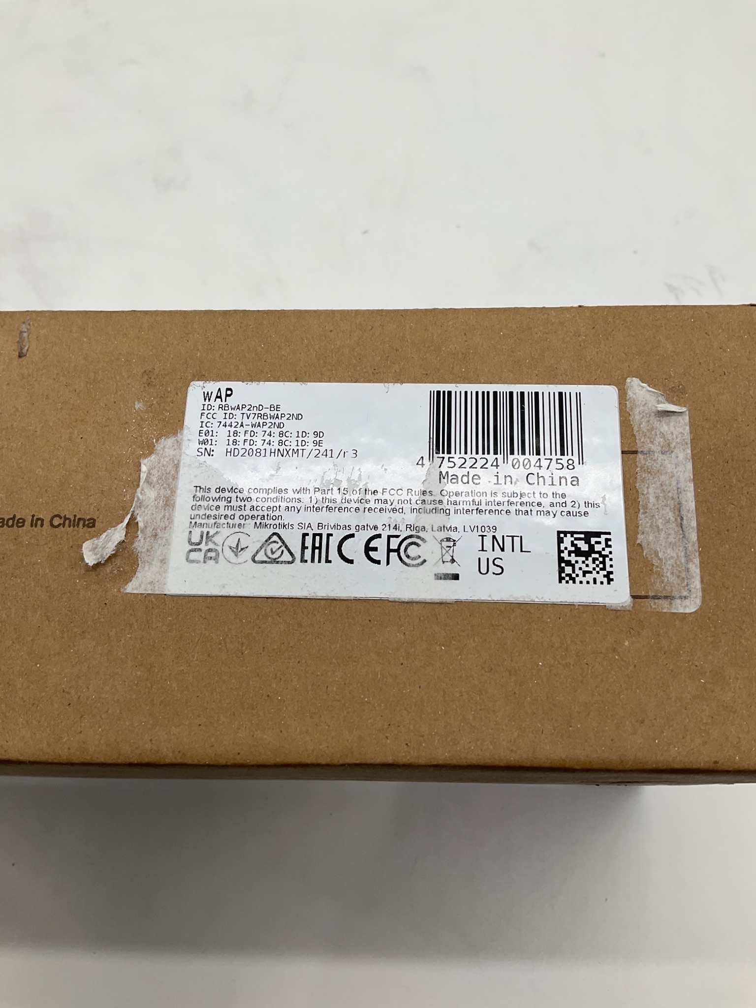MikroTik RBwAP2nD-BE wAP Wireless Access Point NEW 4