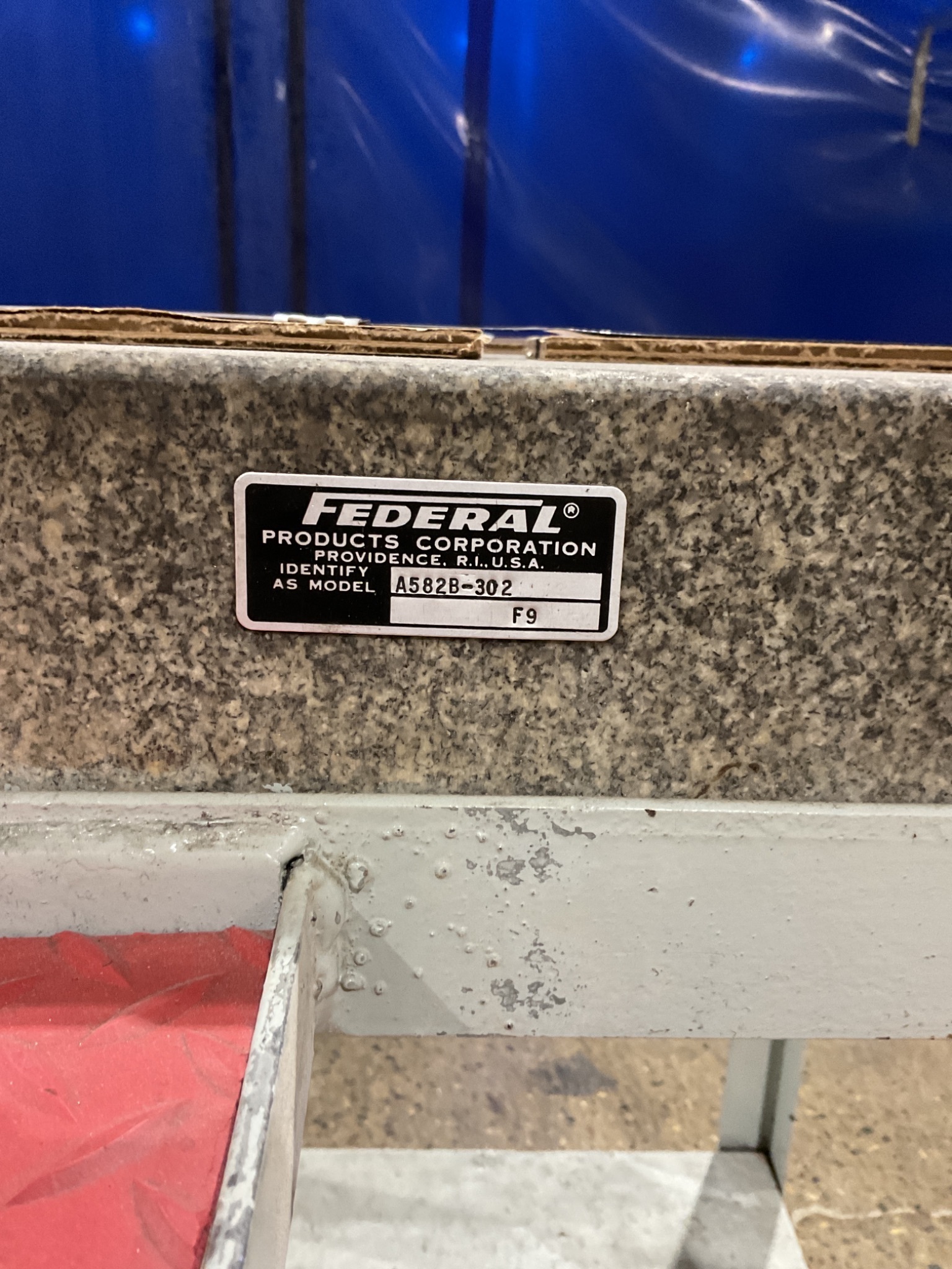 FEDERAL PRODUCTS GRANITE INSPECTION BENCH 24' x 24" x 5" W/ STAND 1