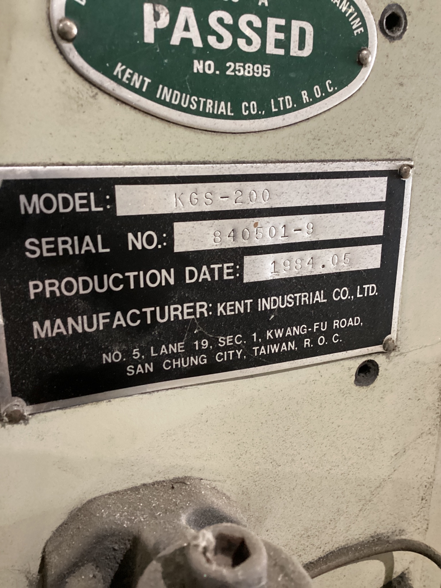 Kent KGS-200 Surface Grinder USED 5