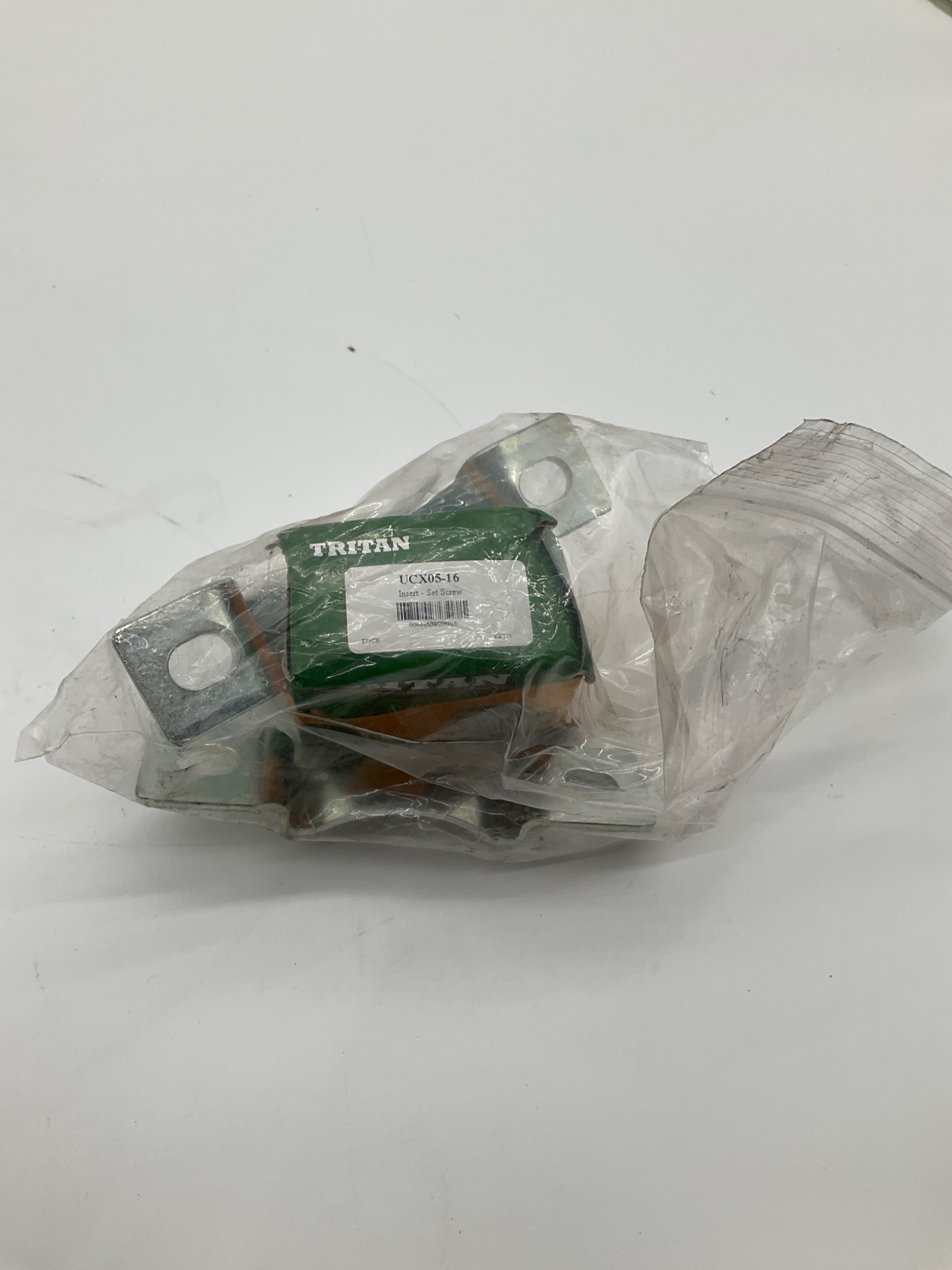 Tritan UCX05-16 Insulated Busbar Support Clamp NEW 0
