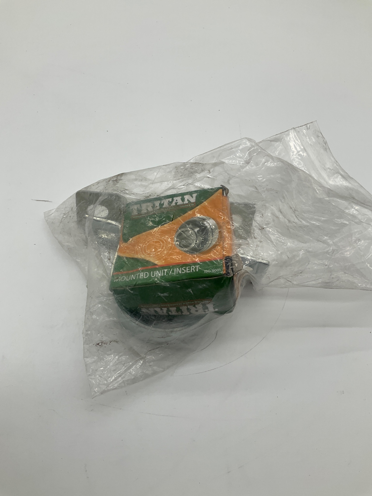 Tritan UCX05-16 Insulated Busbar Support Clamp NEW 1
