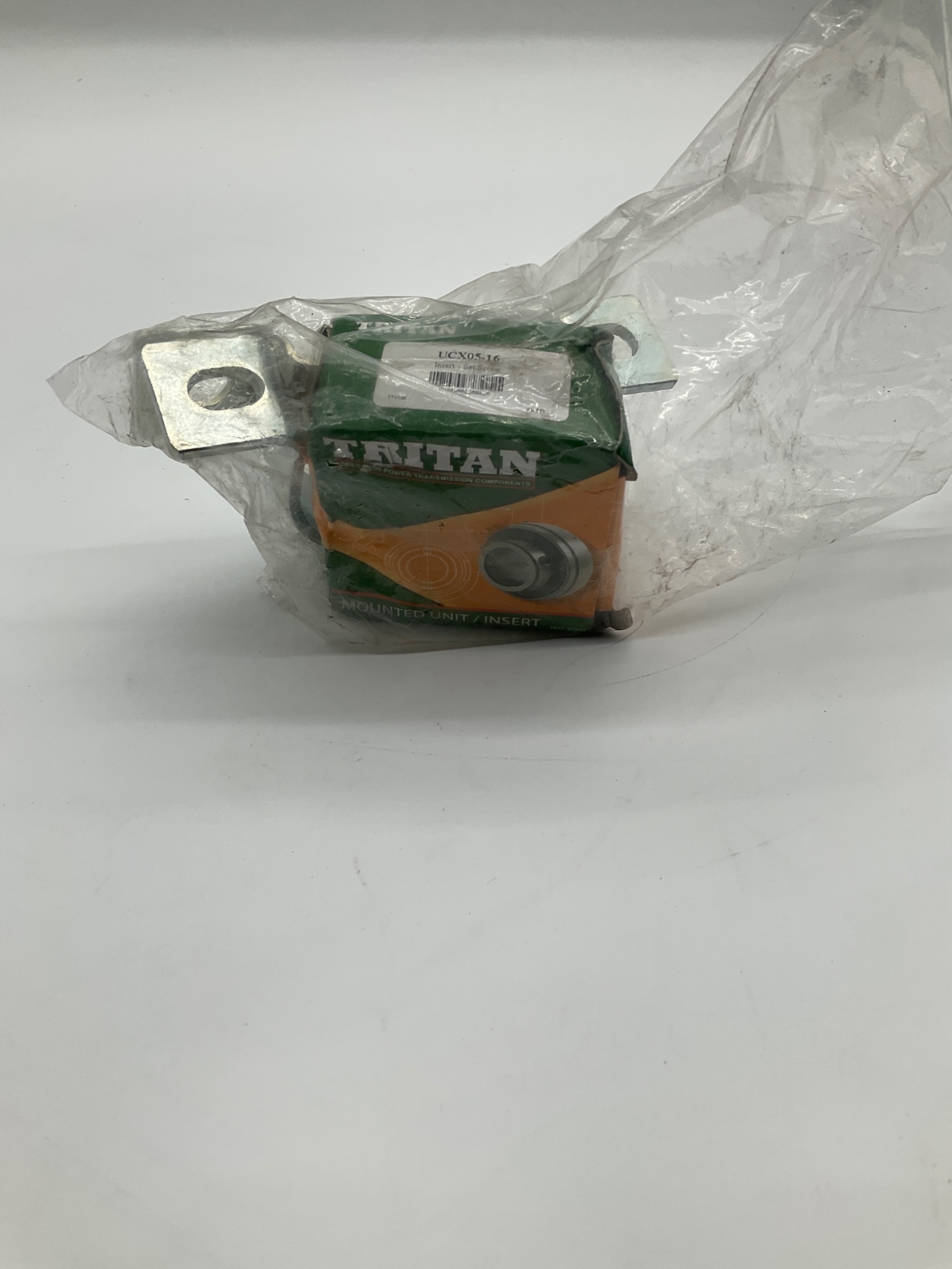 Tritan UCX05-16 Insulated Busbar Support Clamp NEW 2