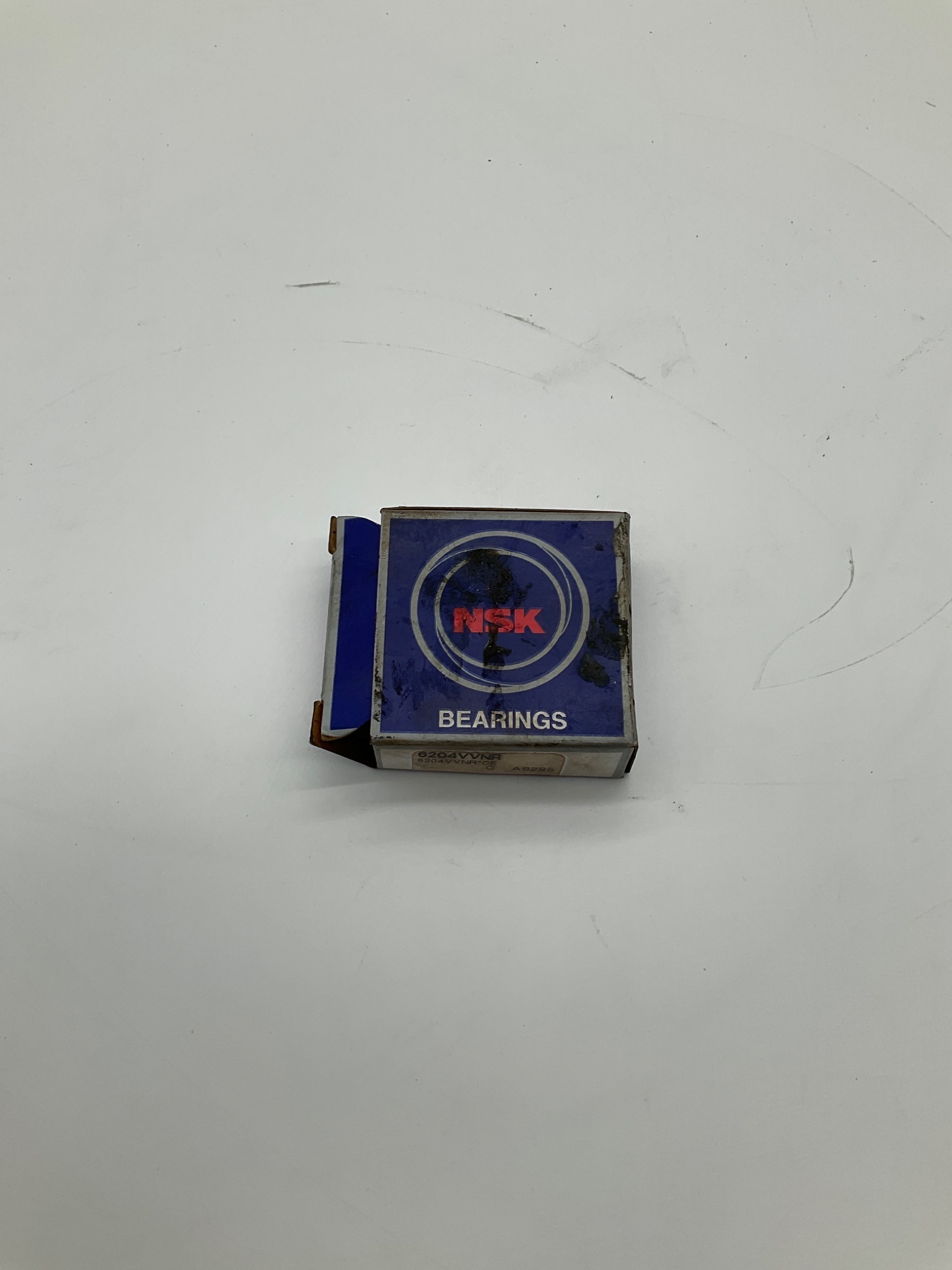 NSK 6204VVNR Deep Groove Ball Bearing NEW 0
