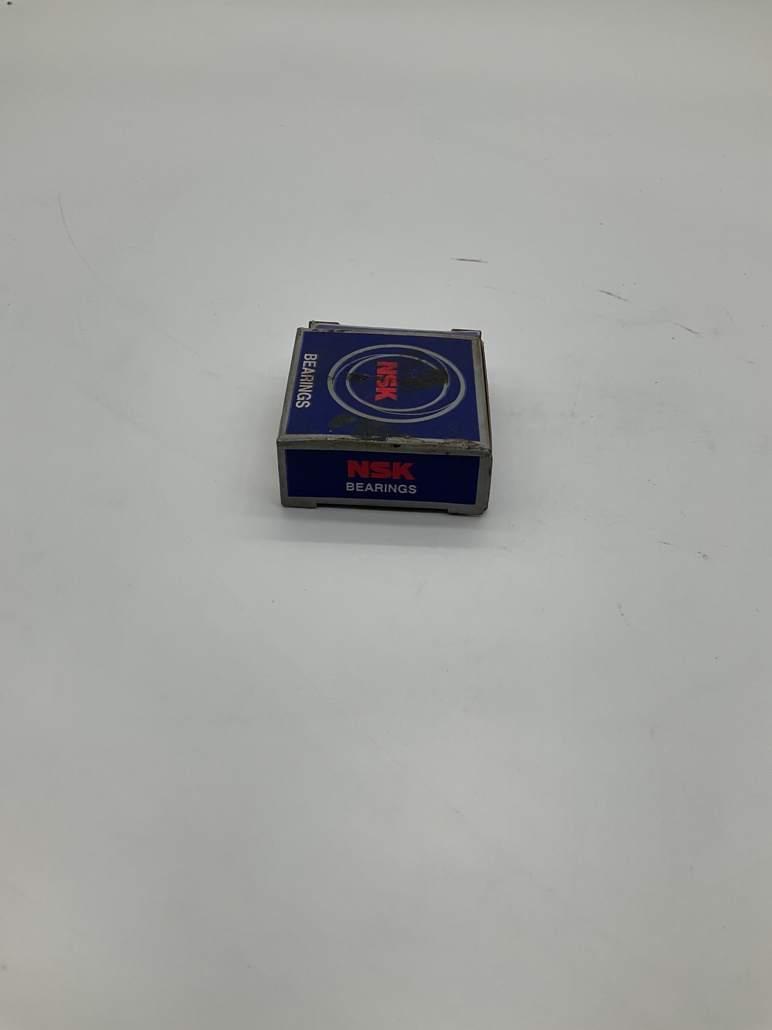 NSK 6204VVNR Deep Groove Ball Bearing NEW 2