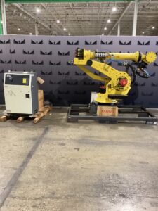FANUC M-900iA/260L Complete w/ R-30iA Controls USED – Low Hours