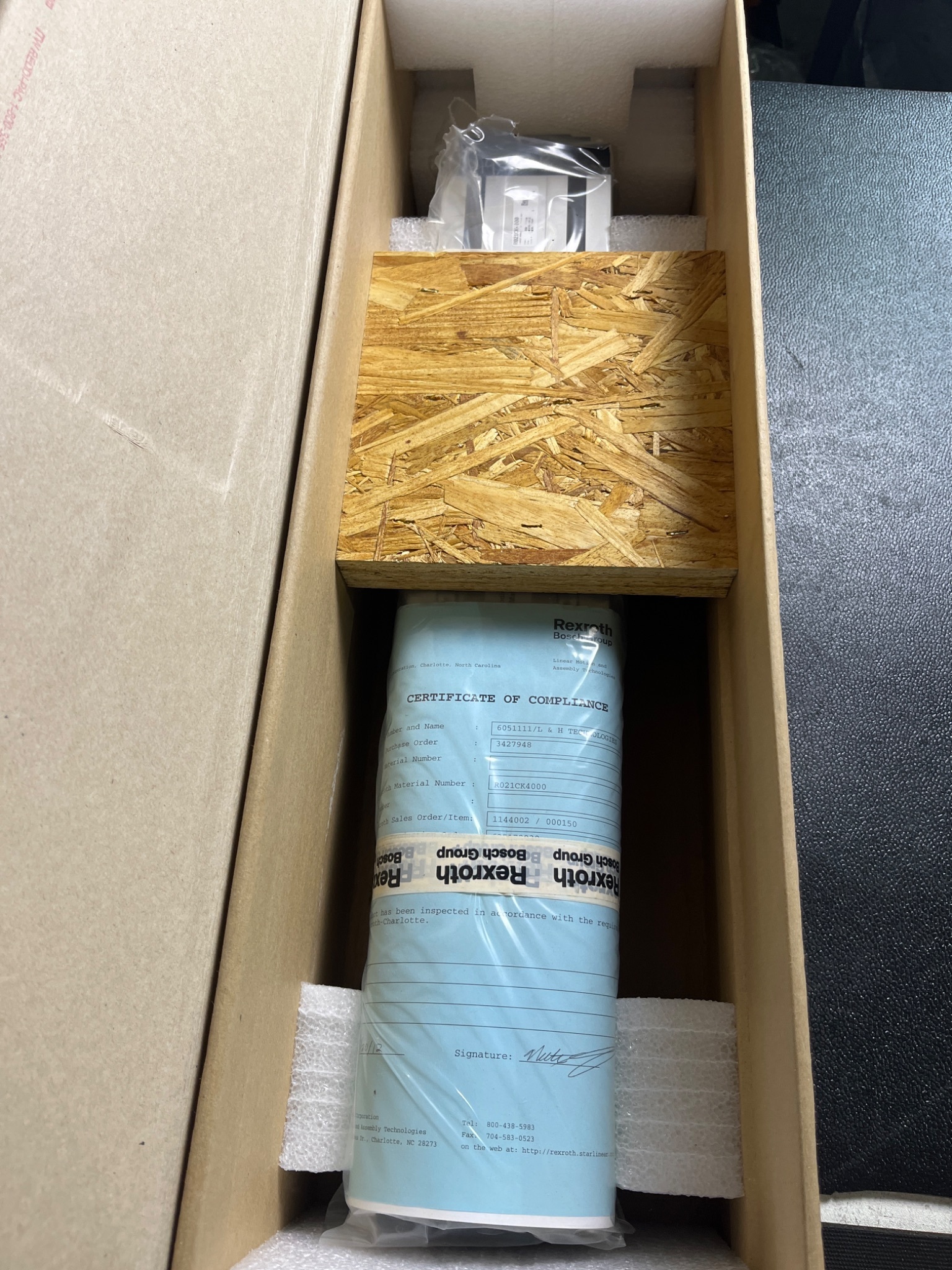 Bosch Rexroth R021CK4000 CKX 110 Linear Actuator NEW 2