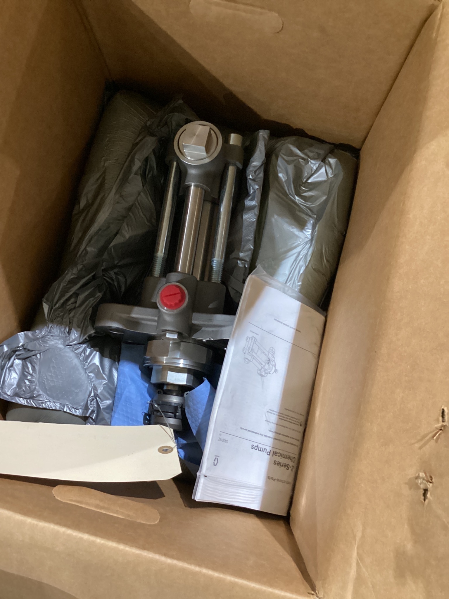 GRACO L050S4 High Pressure Pump Lower 3500 PSI NEW 1