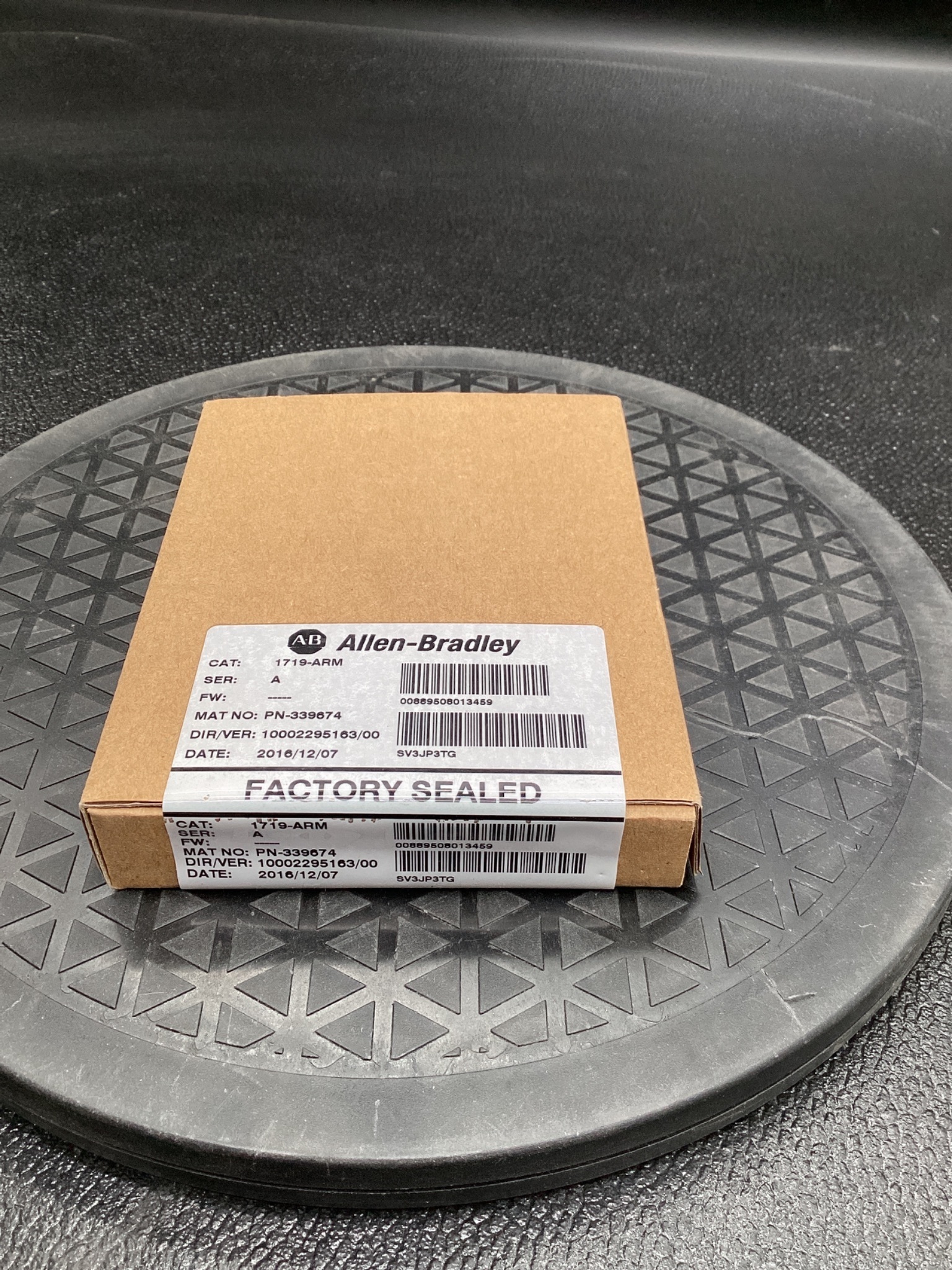 Allen Bradley 1719-ARM ArmorBlock I/O Module NEW 0