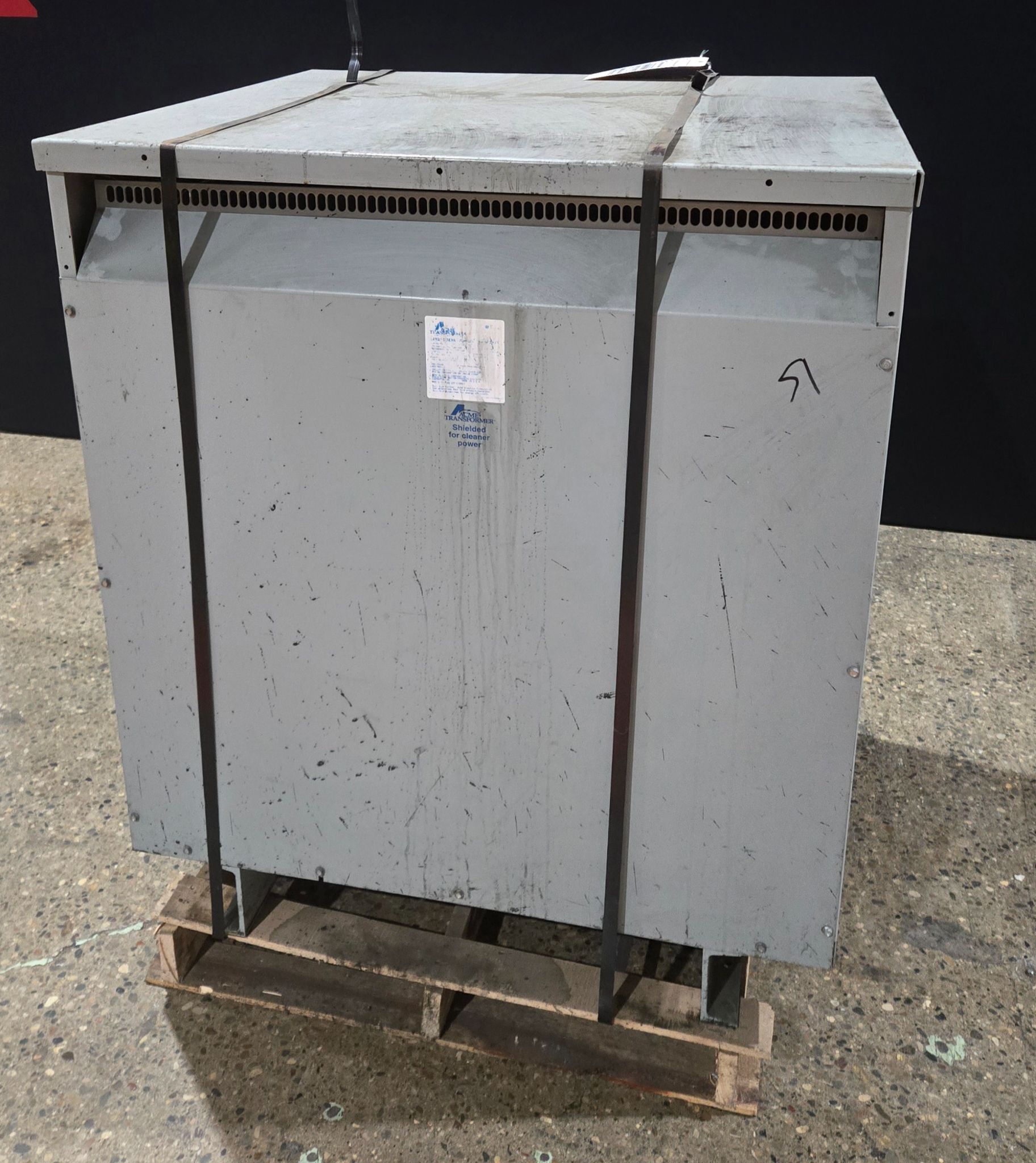 ACME TRANSFORMER TP-53024-3S 250KVA 240X480V TRANSFORMER USED 1
