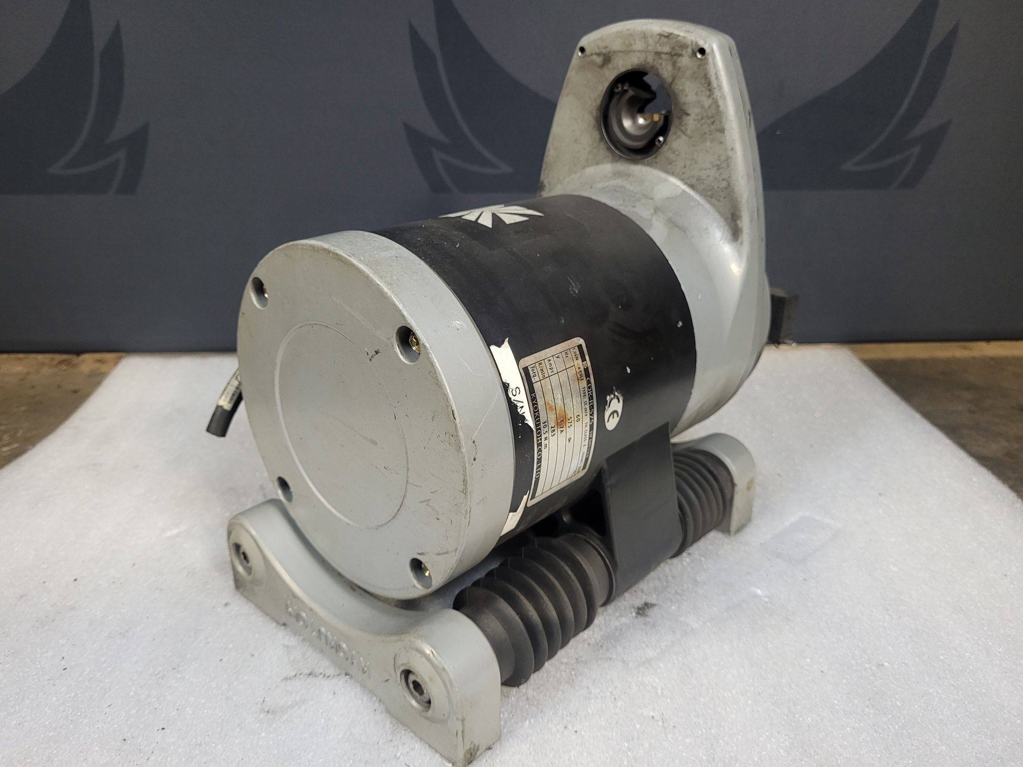 KYOKUTOH CDK-R-575 TIP DRESSER 1.0KW USED 2