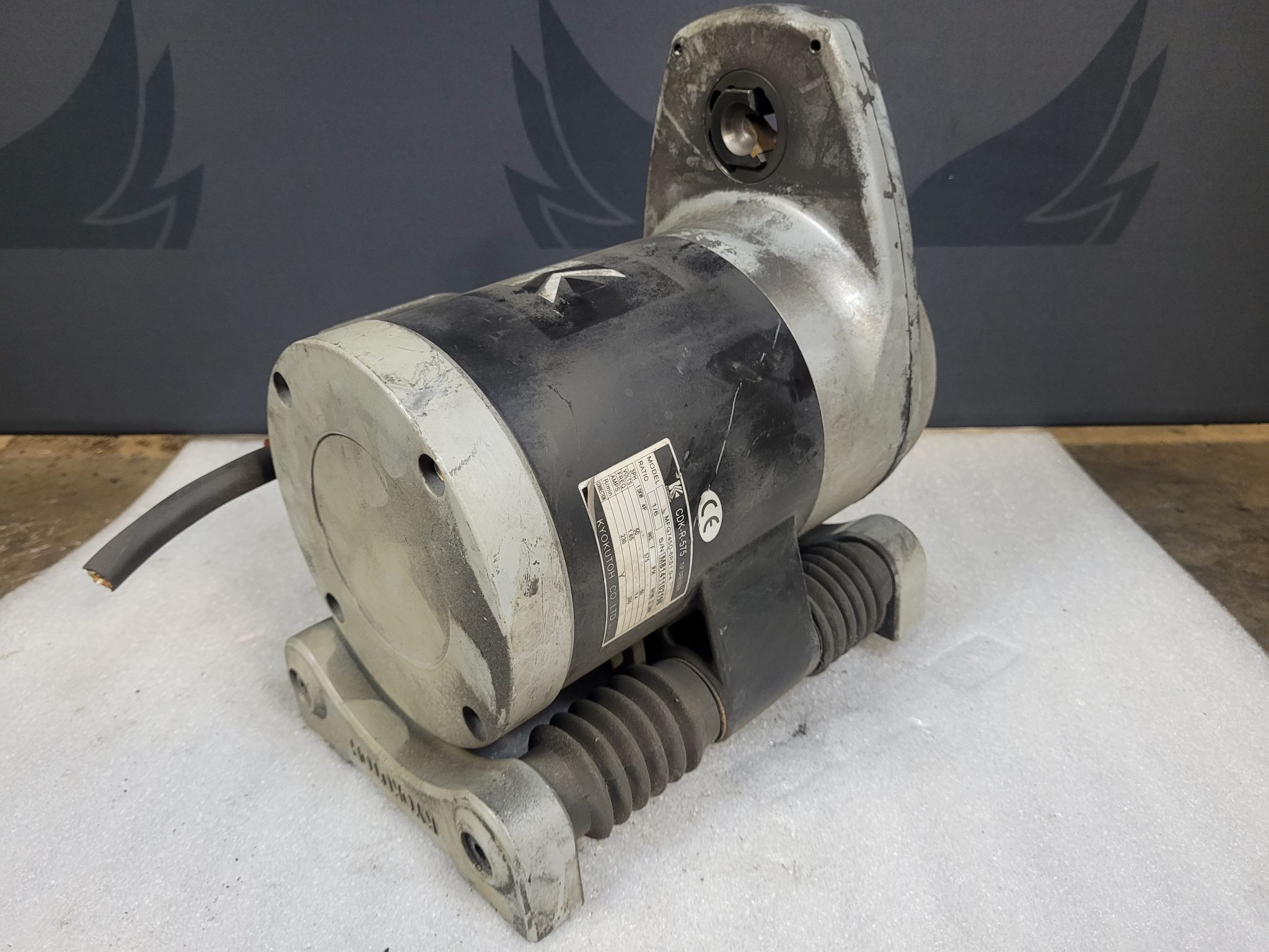 KYOKUTOH CDK-R-575 TIP DRESSER 1.0KW USED 2