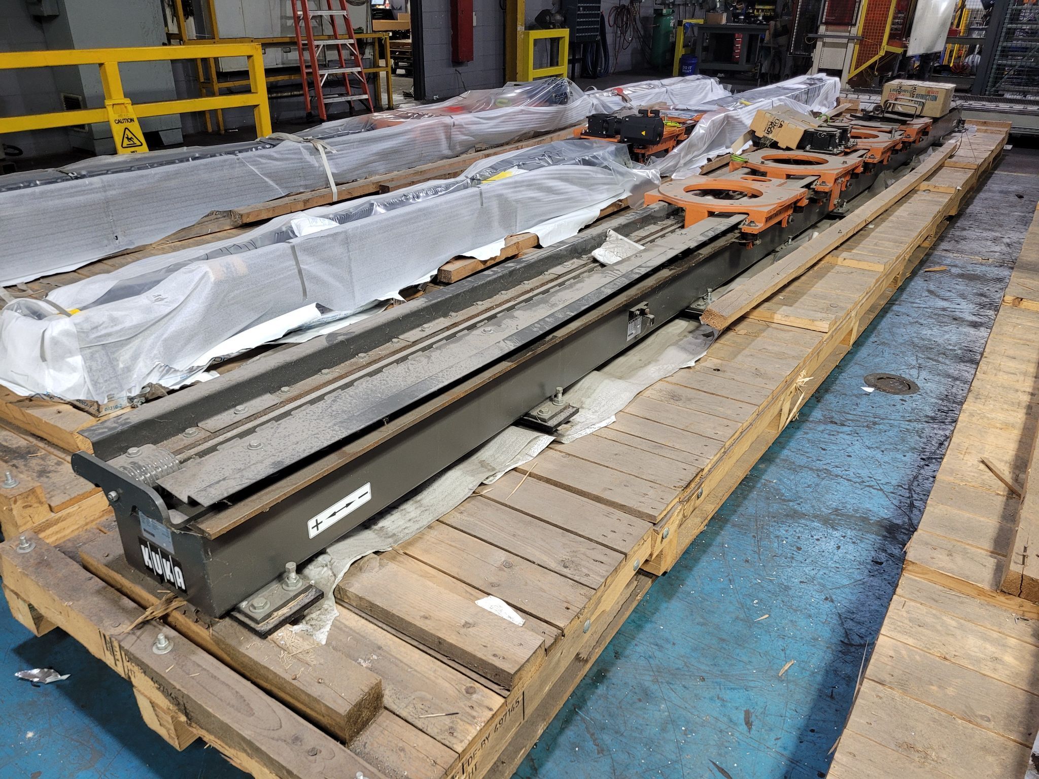 KUKA KL 250-3 8.5m RTU w/ Dual Robot Carriage NEW 0
