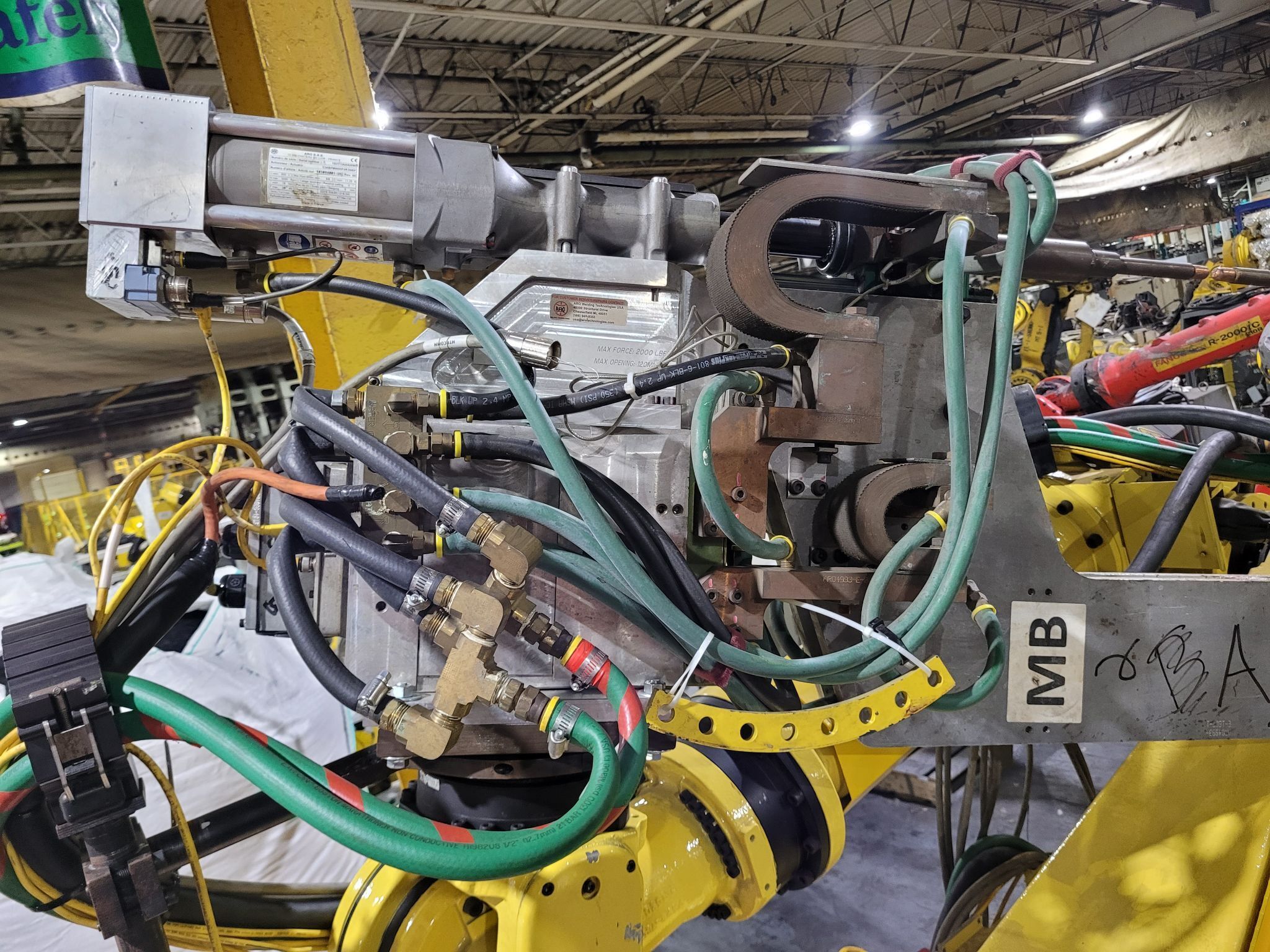 FANUC R-2000IA 210F ROBOT W/ R-J3IB CONTROLLER & ALUMINUM WELD GUN USED 4