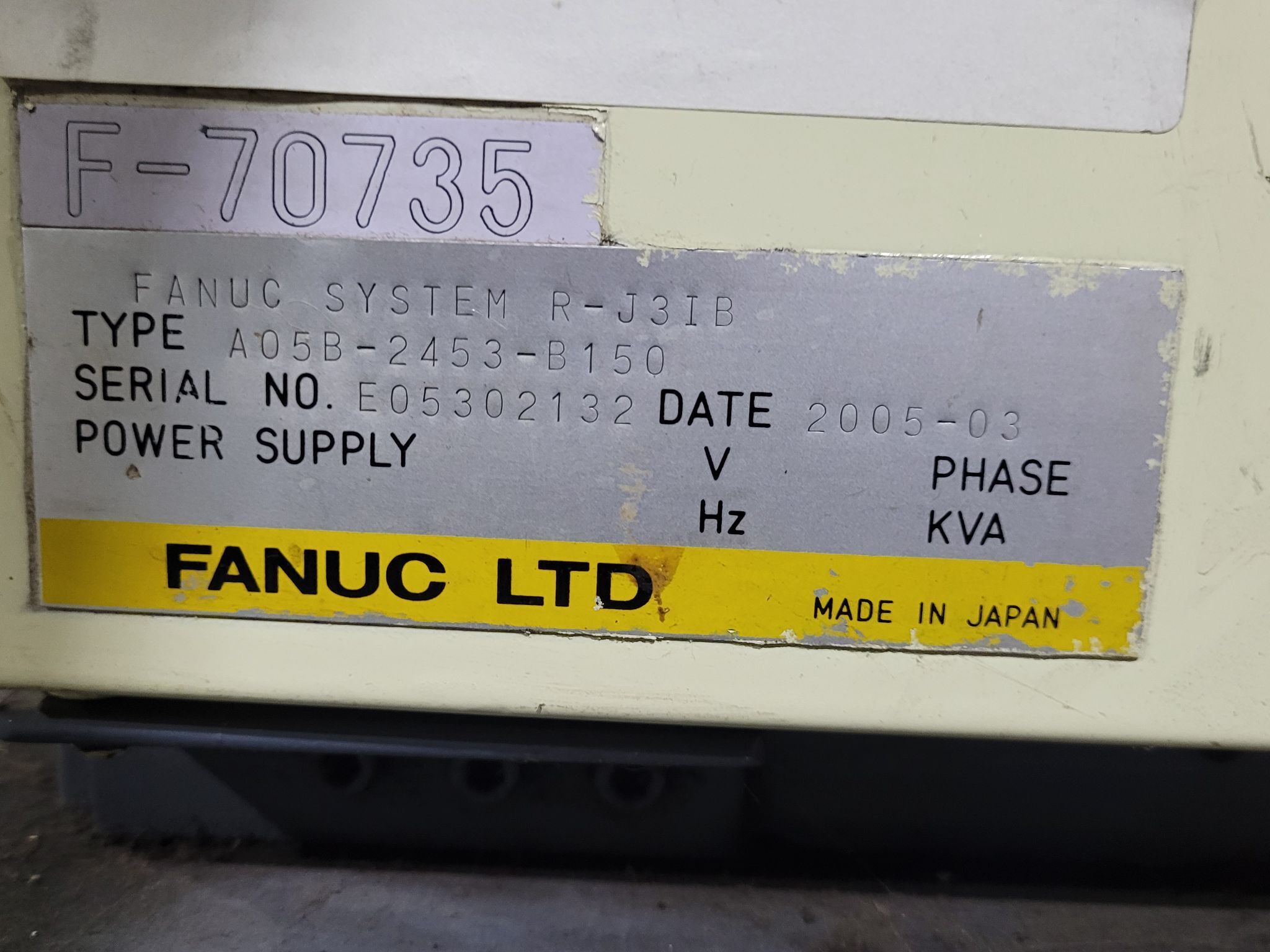 FANUC R-2000IA 210F ROBOT W/ R-J3IB CONTROLLER & ALUMINUM WELD GUN USED 10