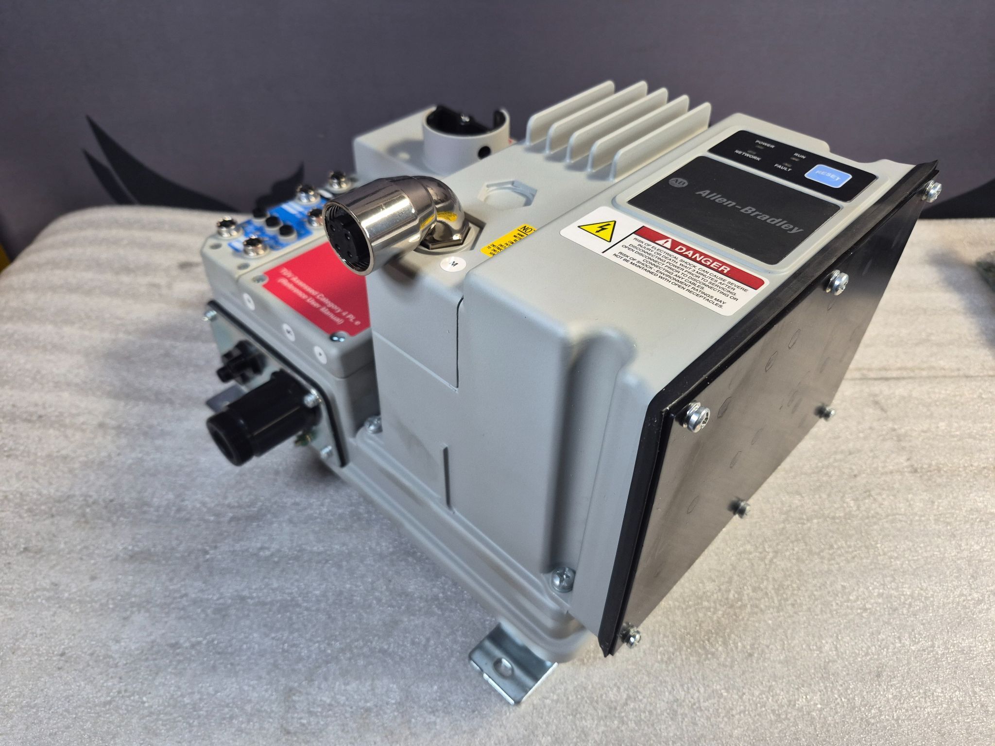 ALLEN BRADLEY 281E-F12S-10B-RRG ArmorStart Safety Combination Starter NEW 3