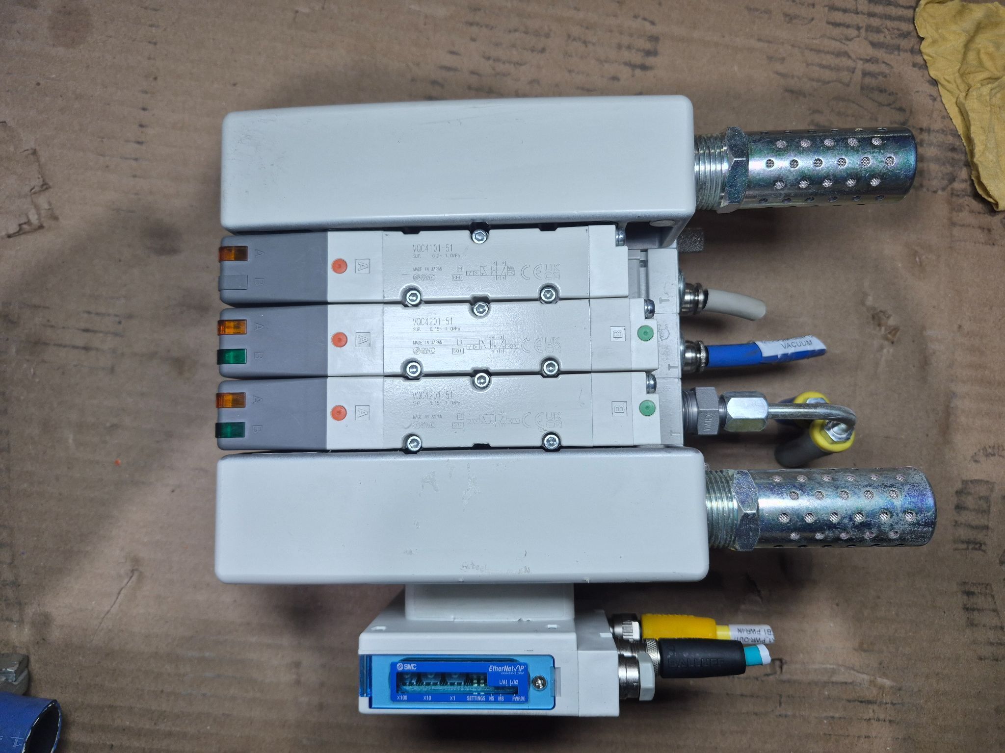 SMC VV5QC41-0303TSEAN Solenoid Valve Manifold VQC4101-51 & VQC4201-51 EtherNet/IP USED 0