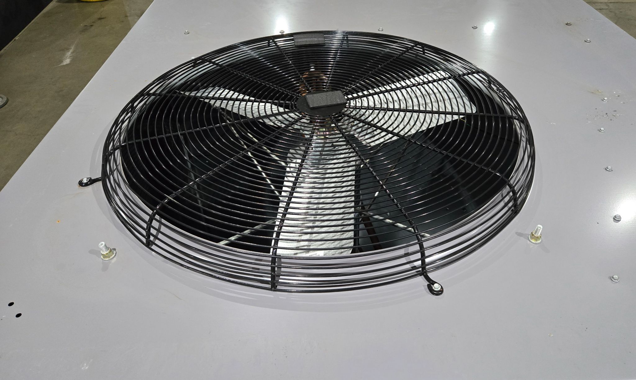Carrier WeatherMaker 50TCQD12A2A6A0A0G0 Rooftop HVAC Unit 460V 3PH USED 4