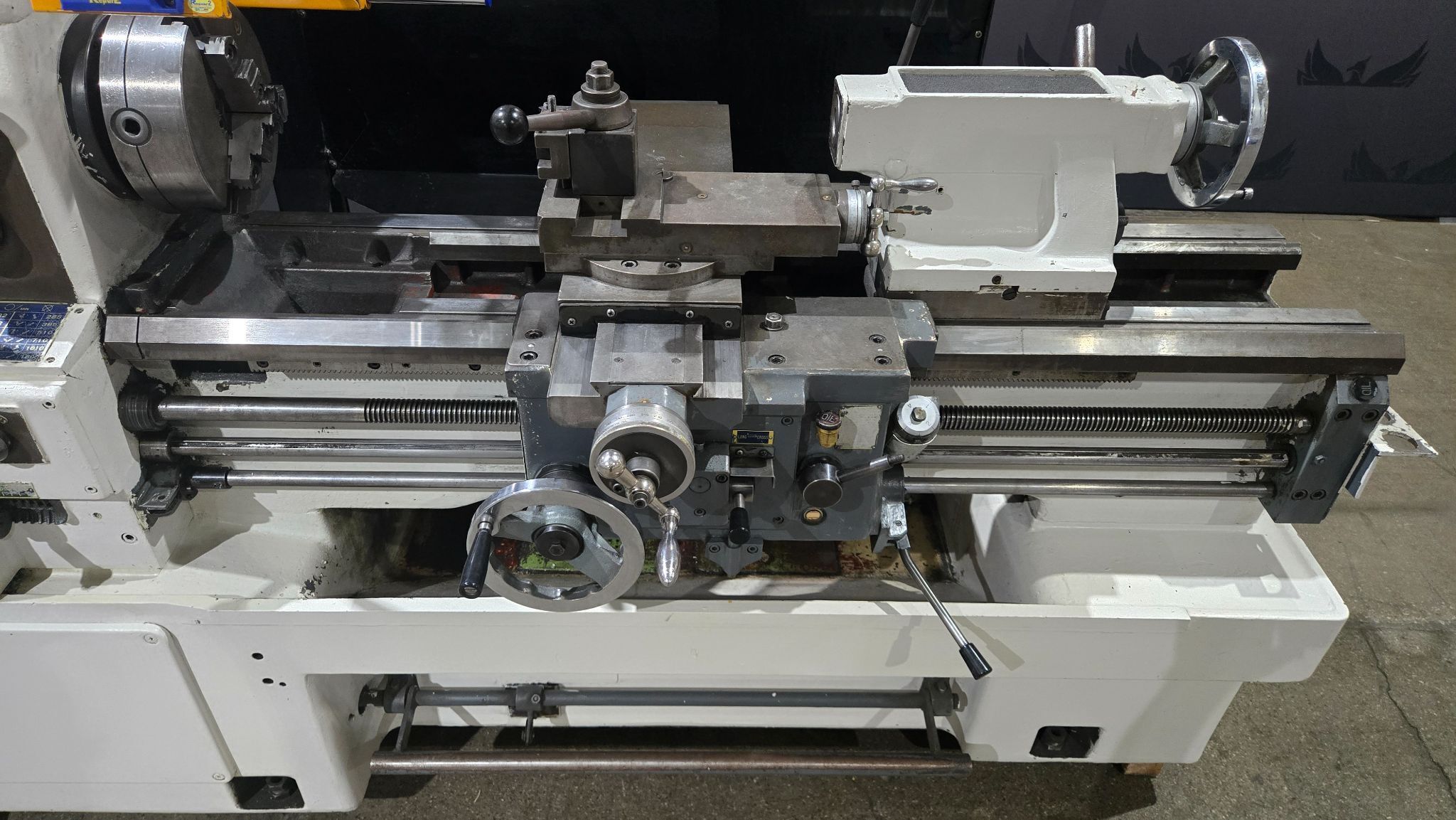 WHACHEON 435-1000 Engine Lathe 5HP 17" x 40" USED 6