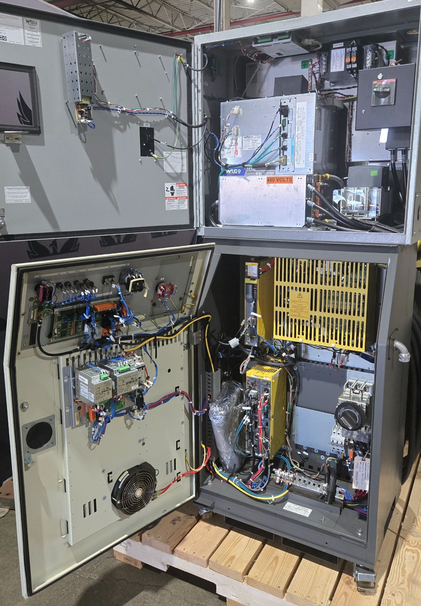 FANUC R-2000iB/210F Complete with R-30iA Controller & WTC WT6000 MFDC Inverter USED 13