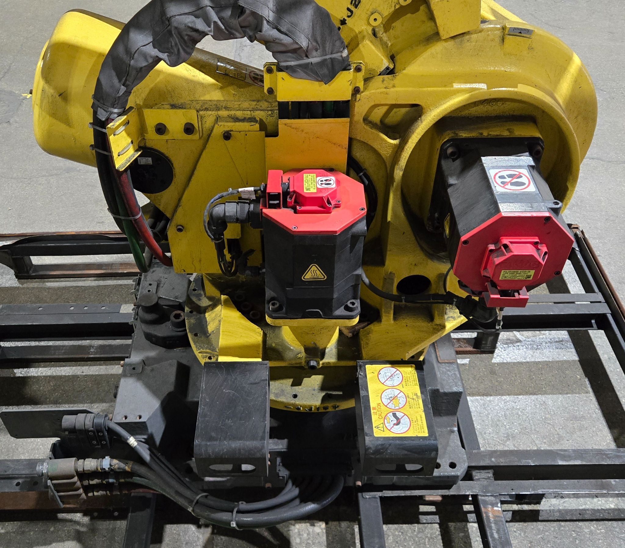 FANUC R-2000iB/210F Robot Complete with R-30iB Controller & WTC Weld Controller USED 7