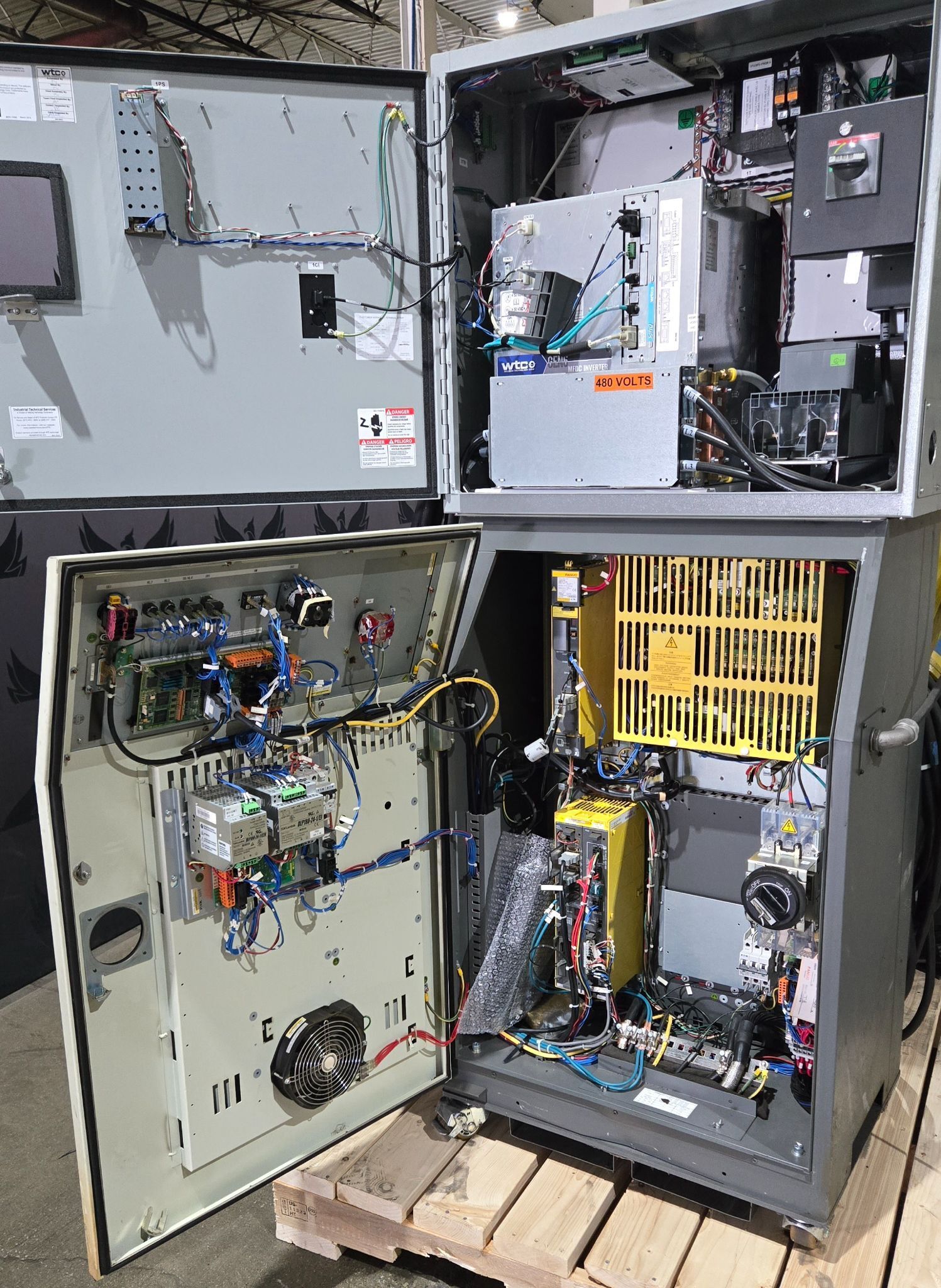 FANUC R-2000iB/210F Complete with R-30iA Controller & WTC Gen 6 MFDC Inverter USED 14