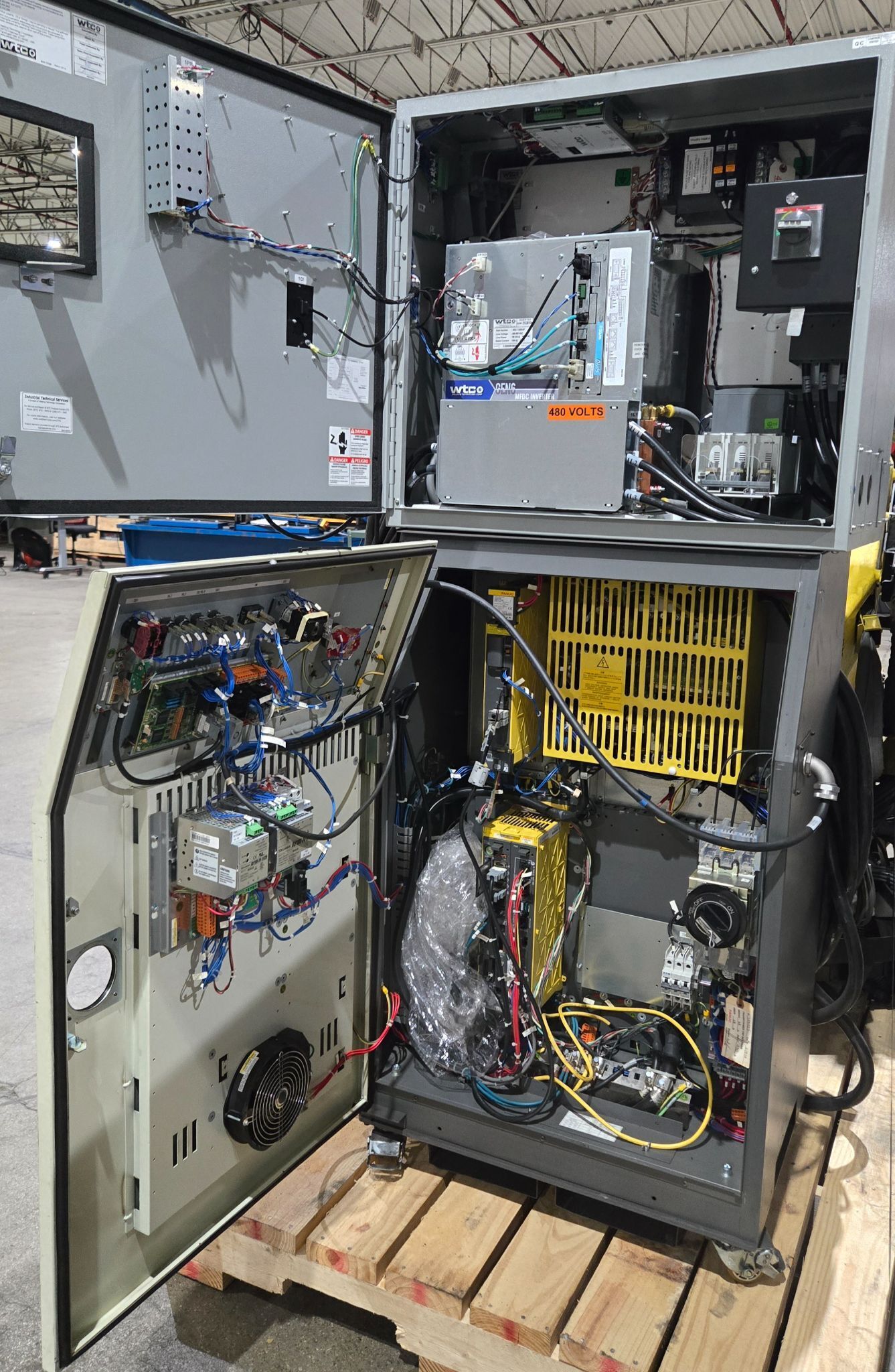 FANUC R-2000iB/210F Complete with R-30iA Controller & WTC WT6000 MFDC Inverter USED 13