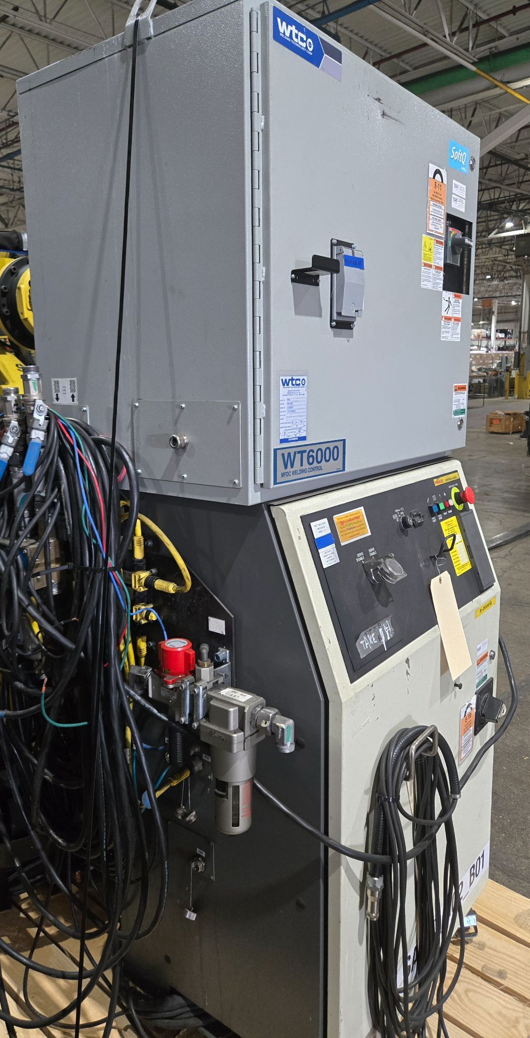 Fanuc R-2000iB/210F Complete with R-30iA Controller & WTC MFDC Inverter USED 11